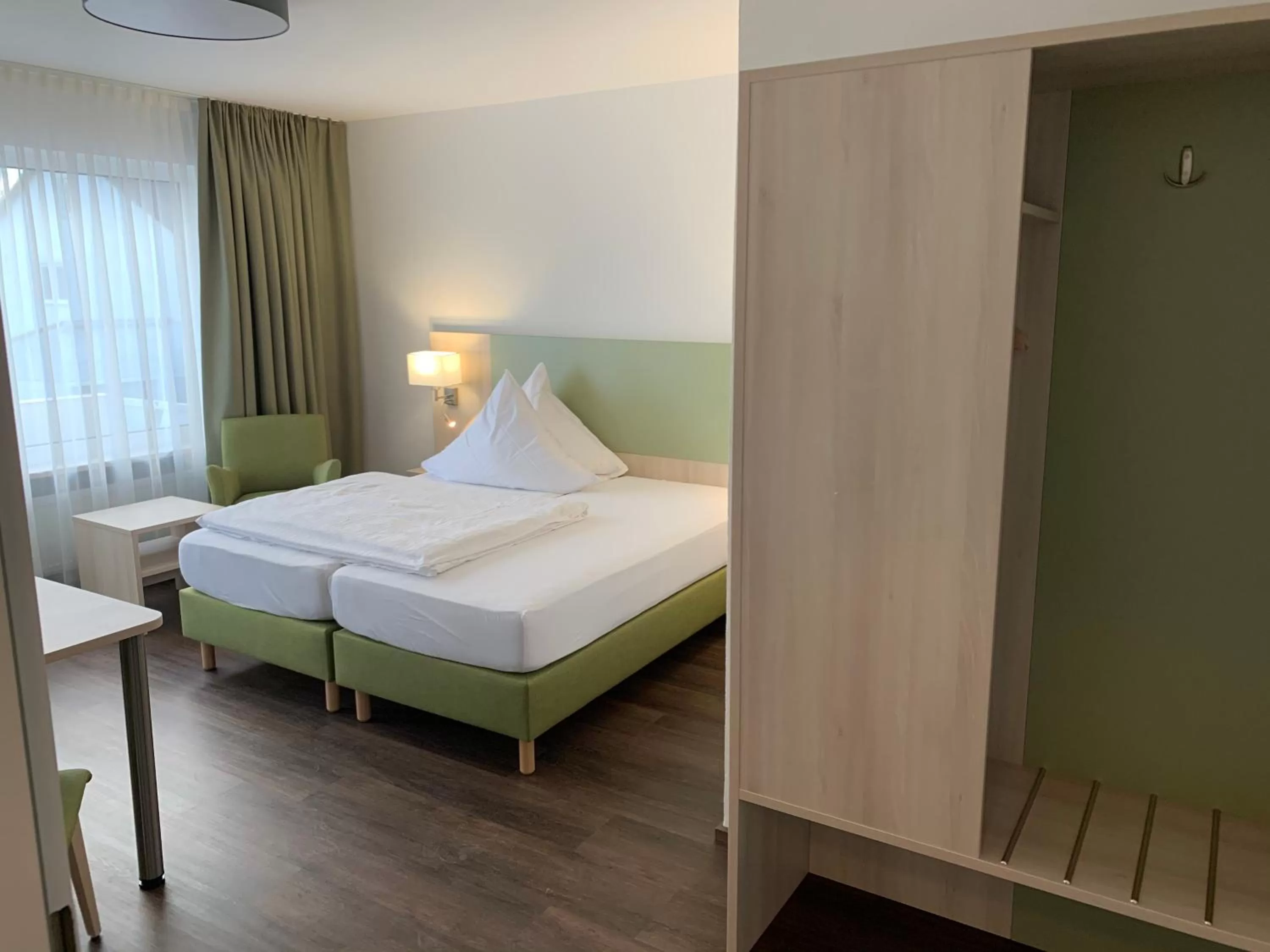 Photo of the whole room, Bed in Marias Inn - Bed & Breakfast