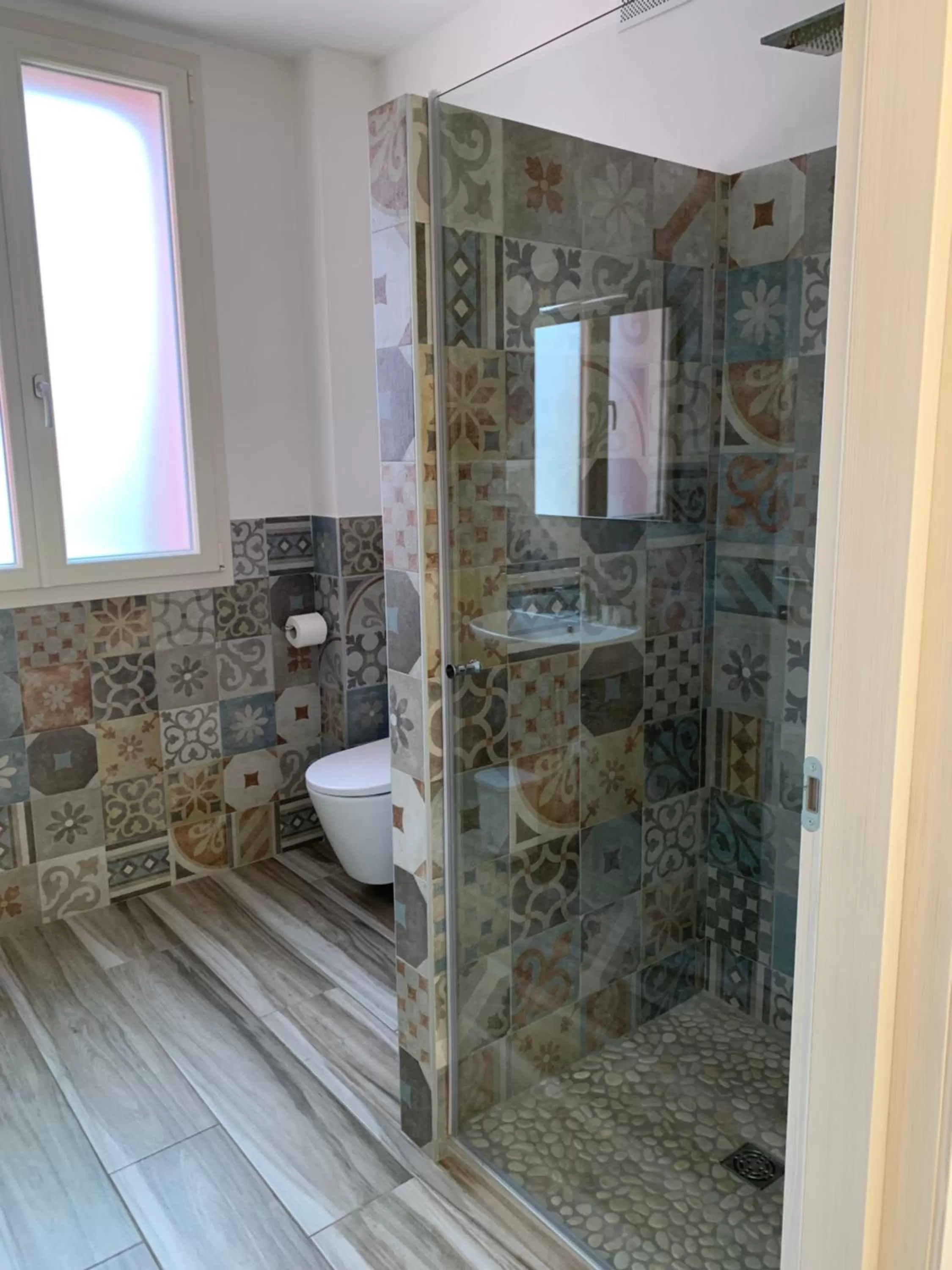 Bathroom in Sala dell Estate Guest House