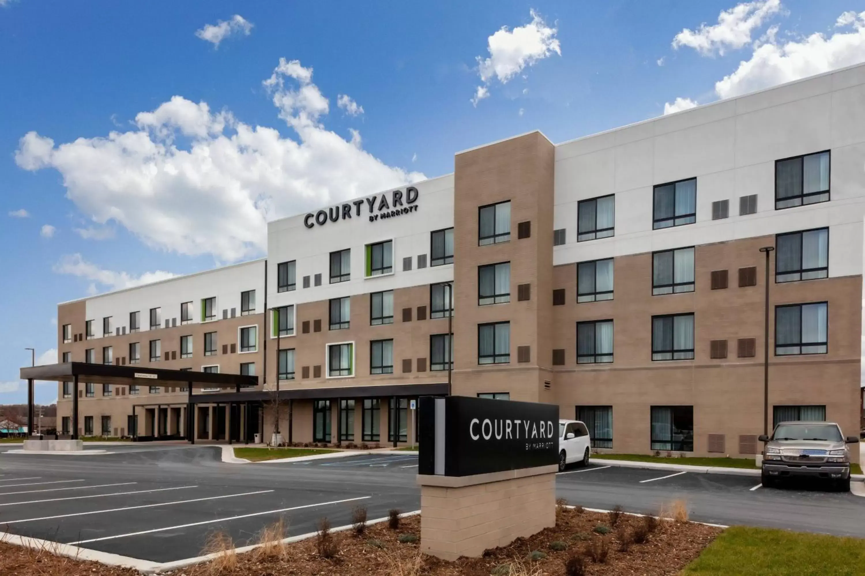 Courtyard by Marriott East Lansing Okemos Courtyard by Marriott East Lansing Okemos