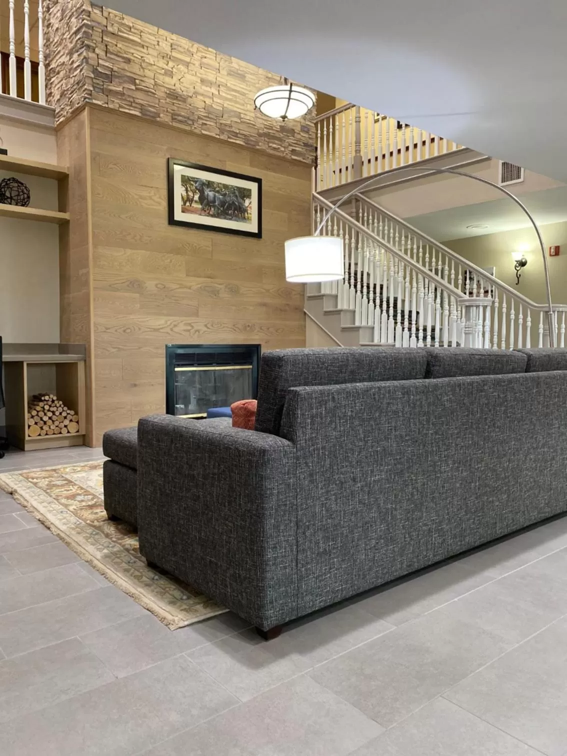 Lobby or reception in Country Inn & Suites by Radisson, Fort Worth, TX