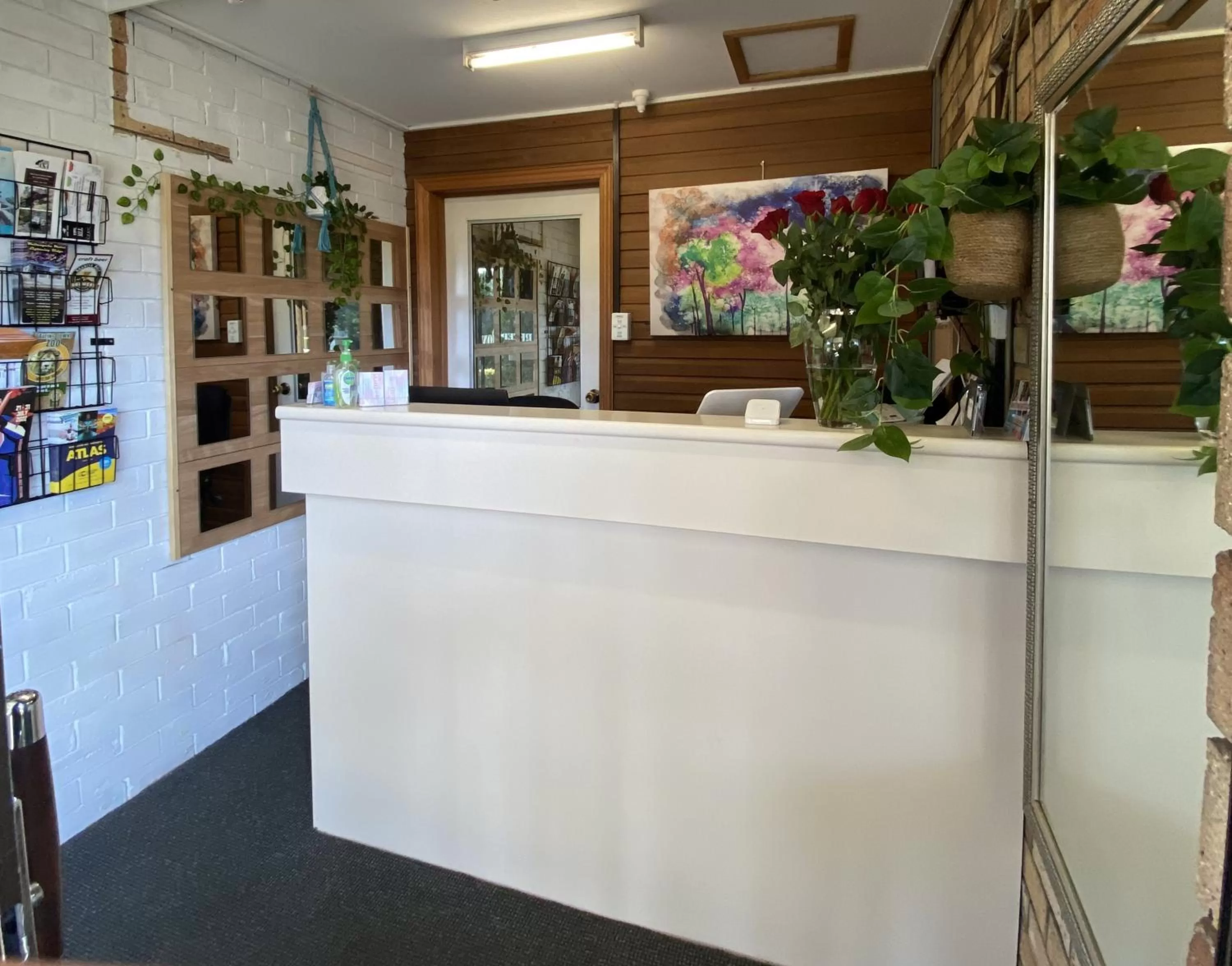 Property building in Centrepoint Midcity Motor Inn