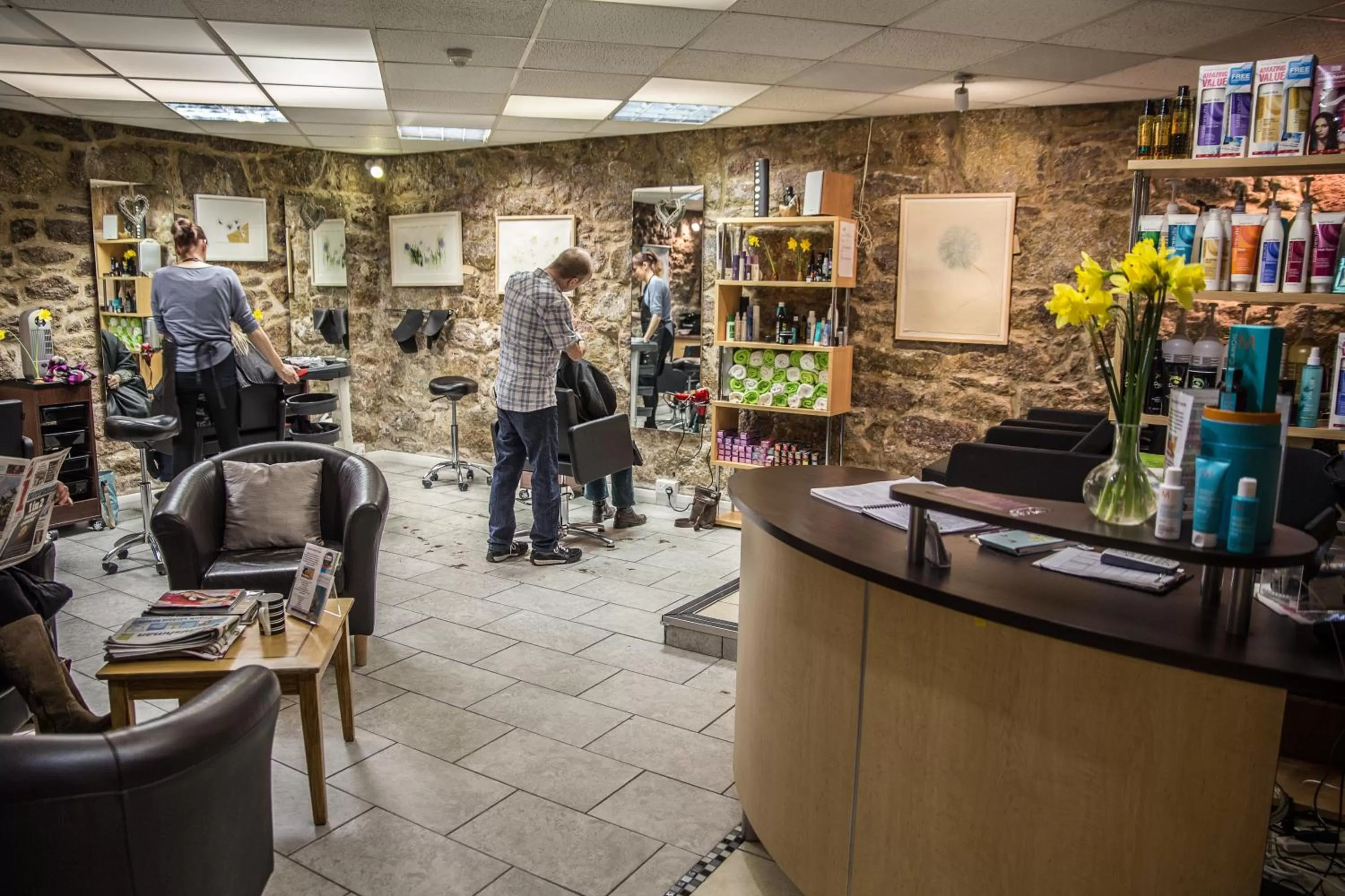 Area and facilities in The Queens Hotel