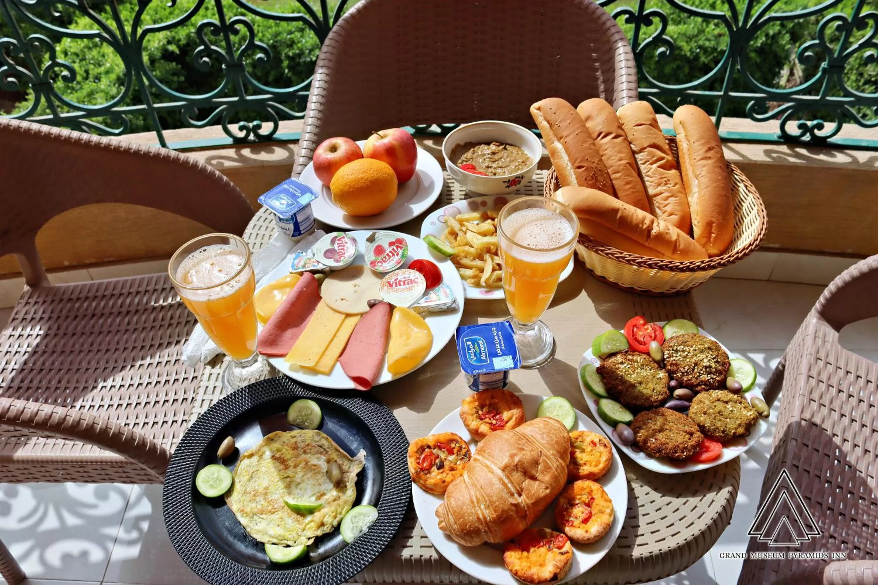 Grand Museum Pyramids Inn