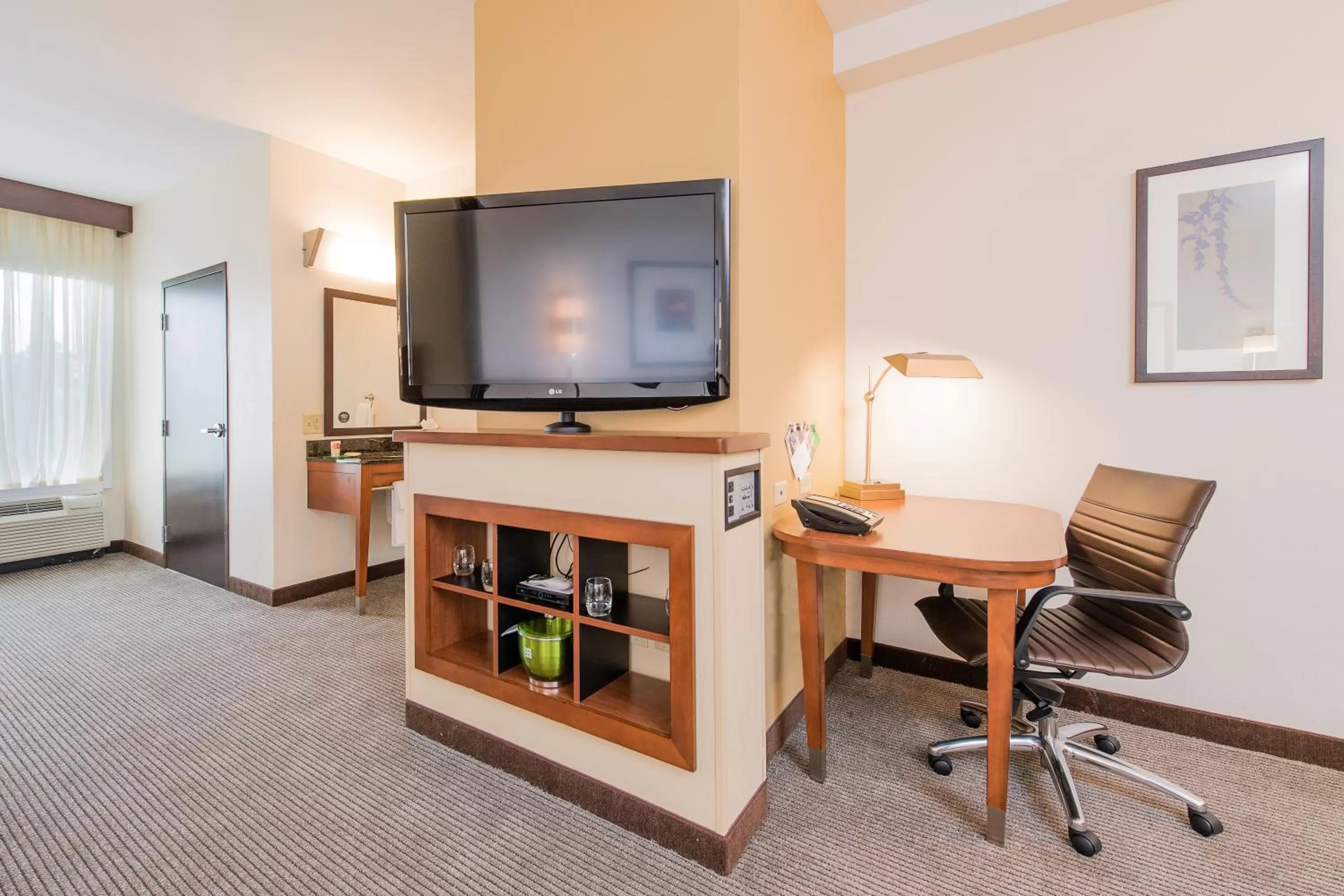 Queen Room with Two Queen Beds, Sofa Bed and Accessible Tub in Hyatt Place Charleston Airport / Convention Center