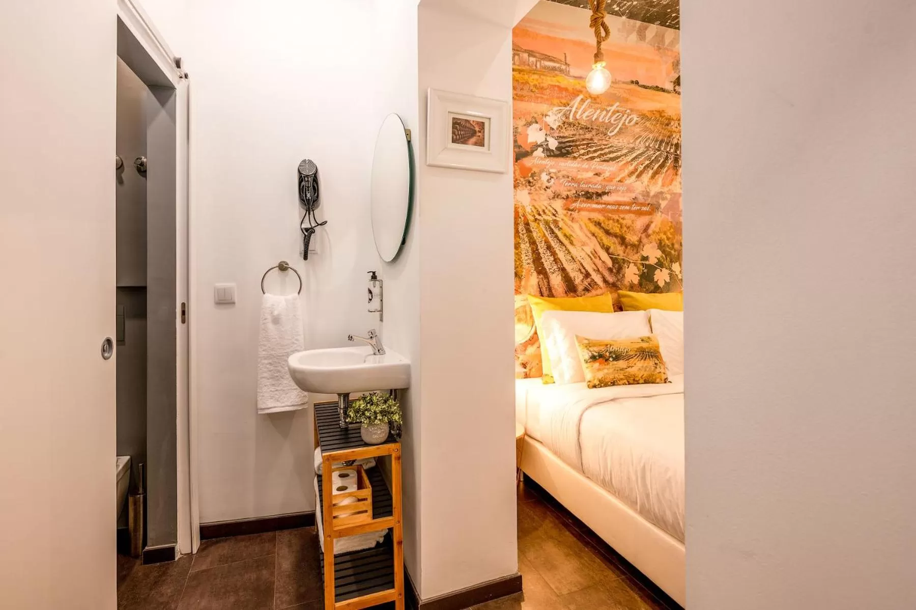 Bed in Lisbon Wine House - Rooms & Suites