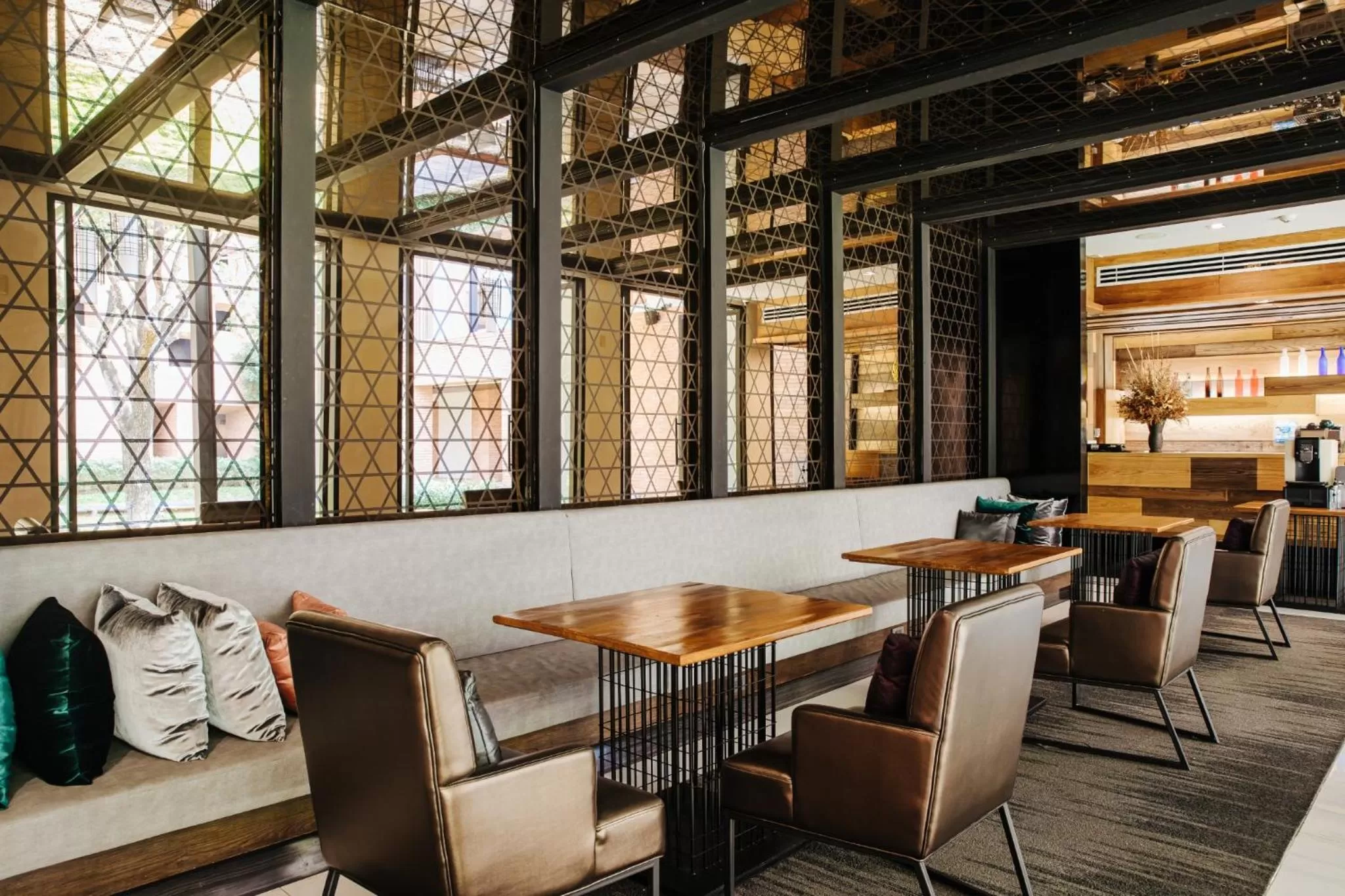 Coffee/tea facilities in Cross Chiang Mai Riverside