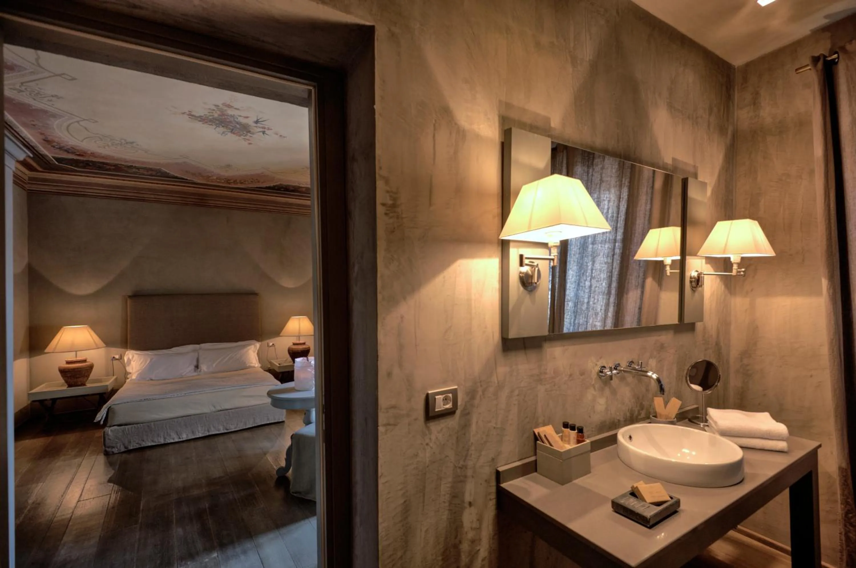 Photo of the whole room in Villa Sassolini Country Boutique Hotel