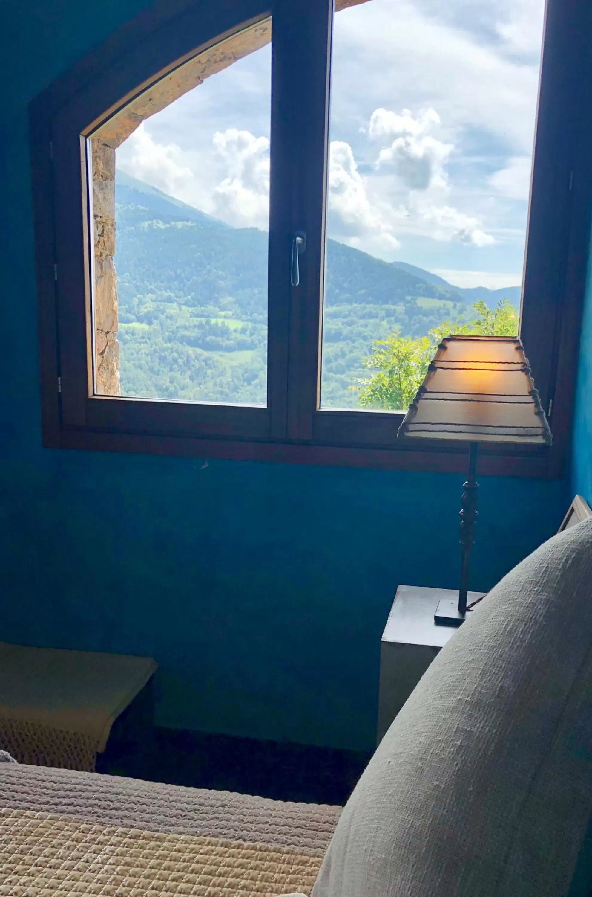 Mountain view in Serrat del Vent - Adults only