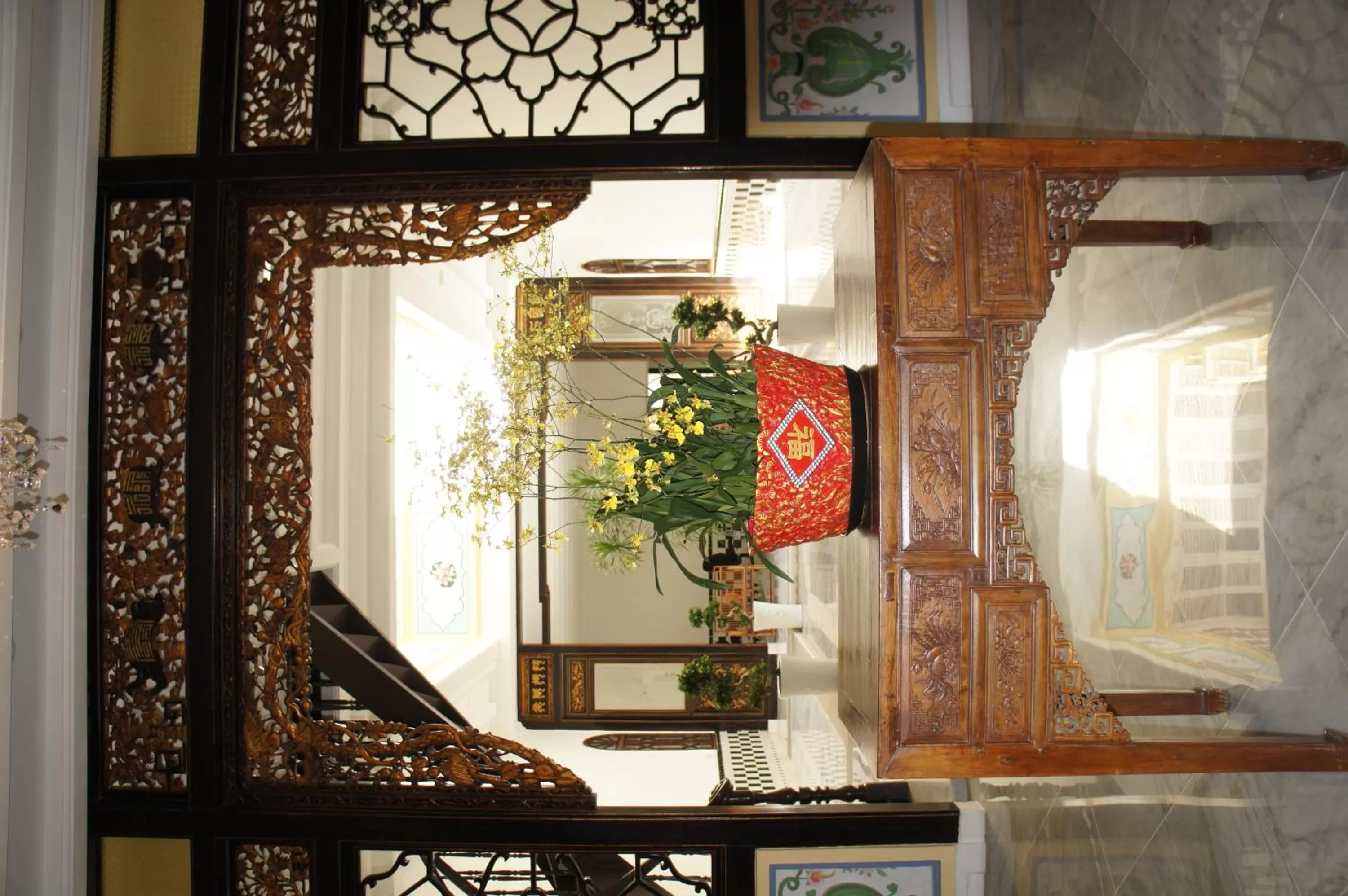 Lobby or reception in Heeren Palm Suites