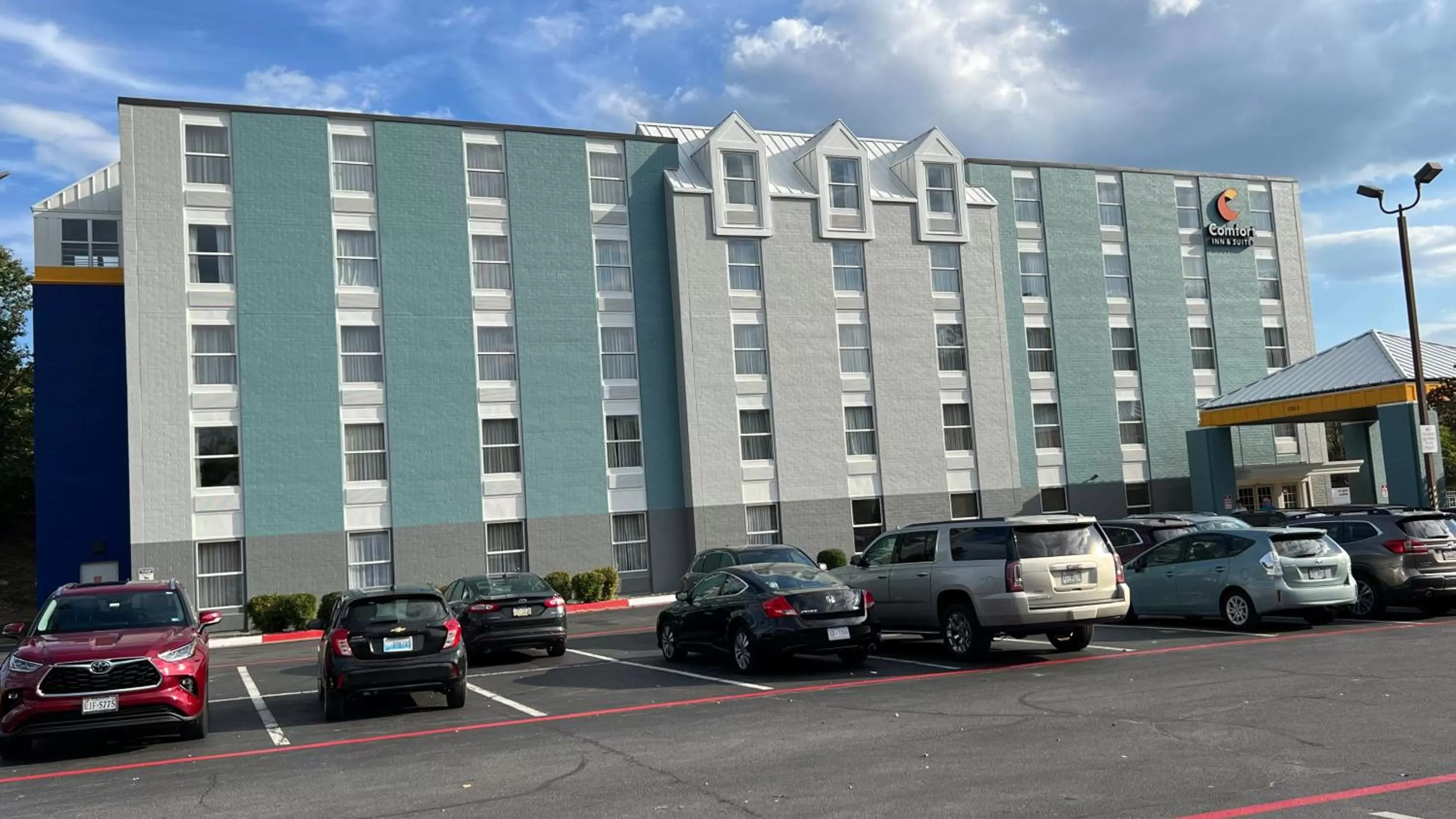 Property building in Comfort Inn & Suites Staunton