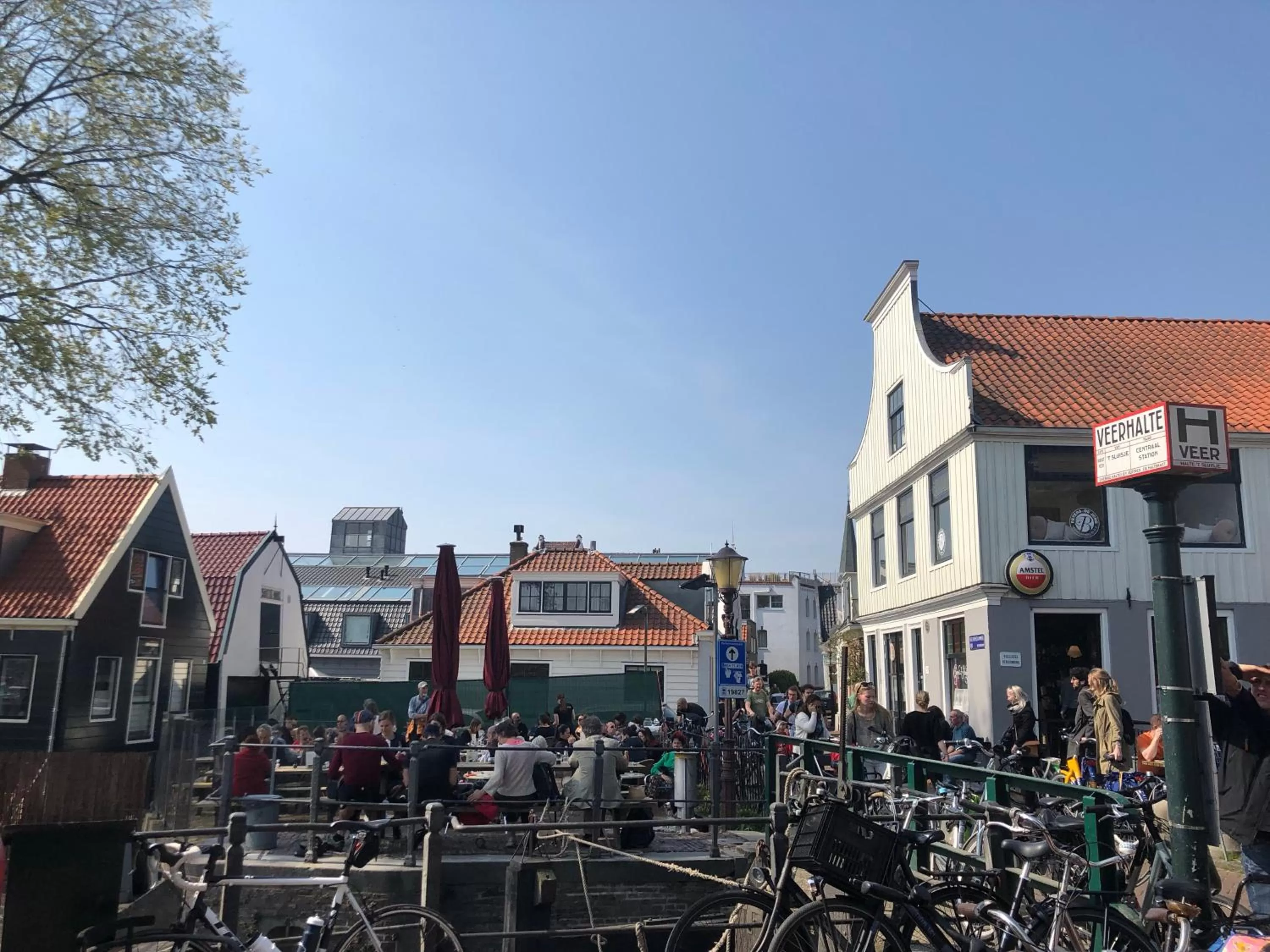 Private Studio - FREE PARKING