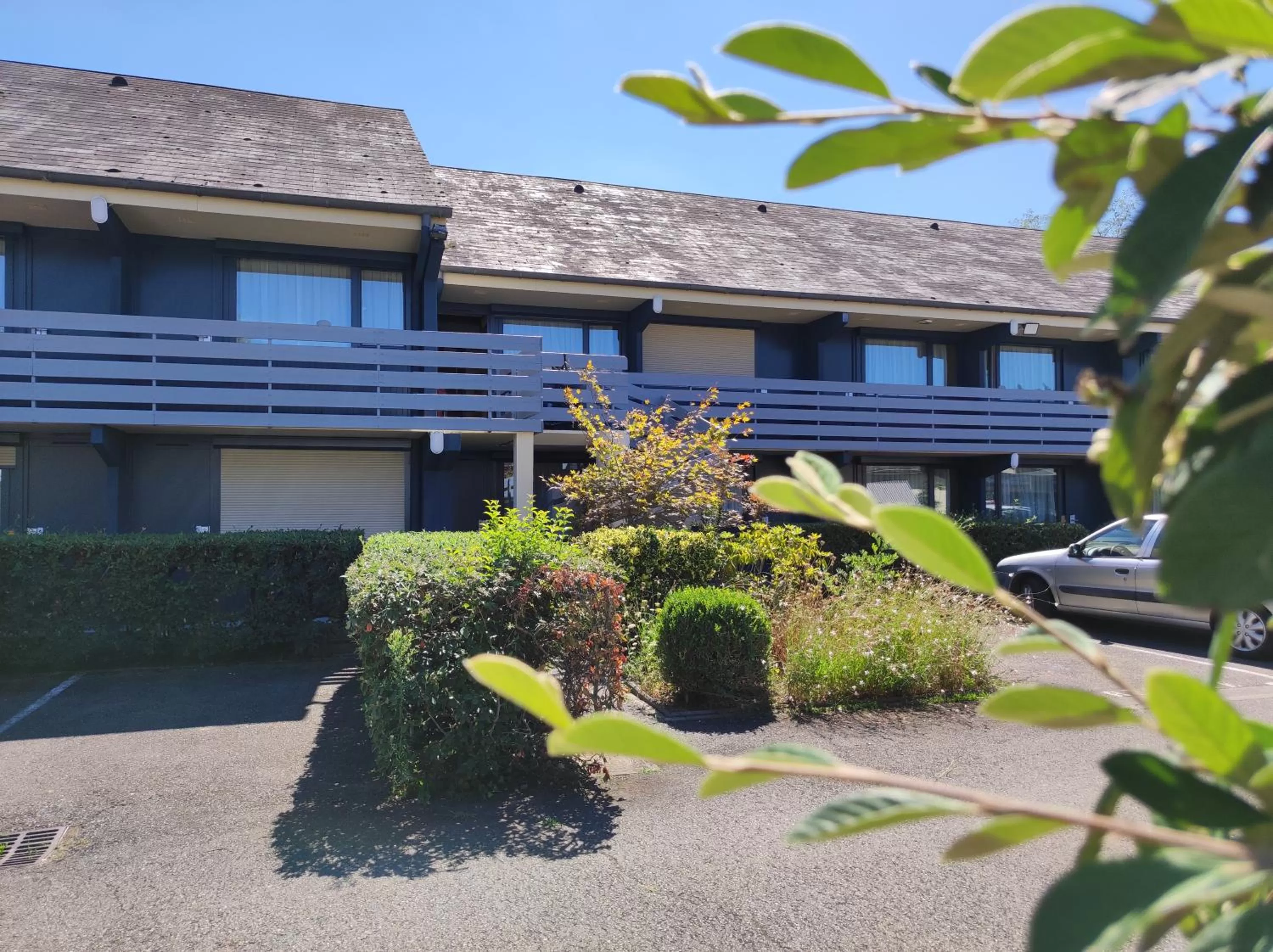 Property building in Kyriad Tarbes Odos