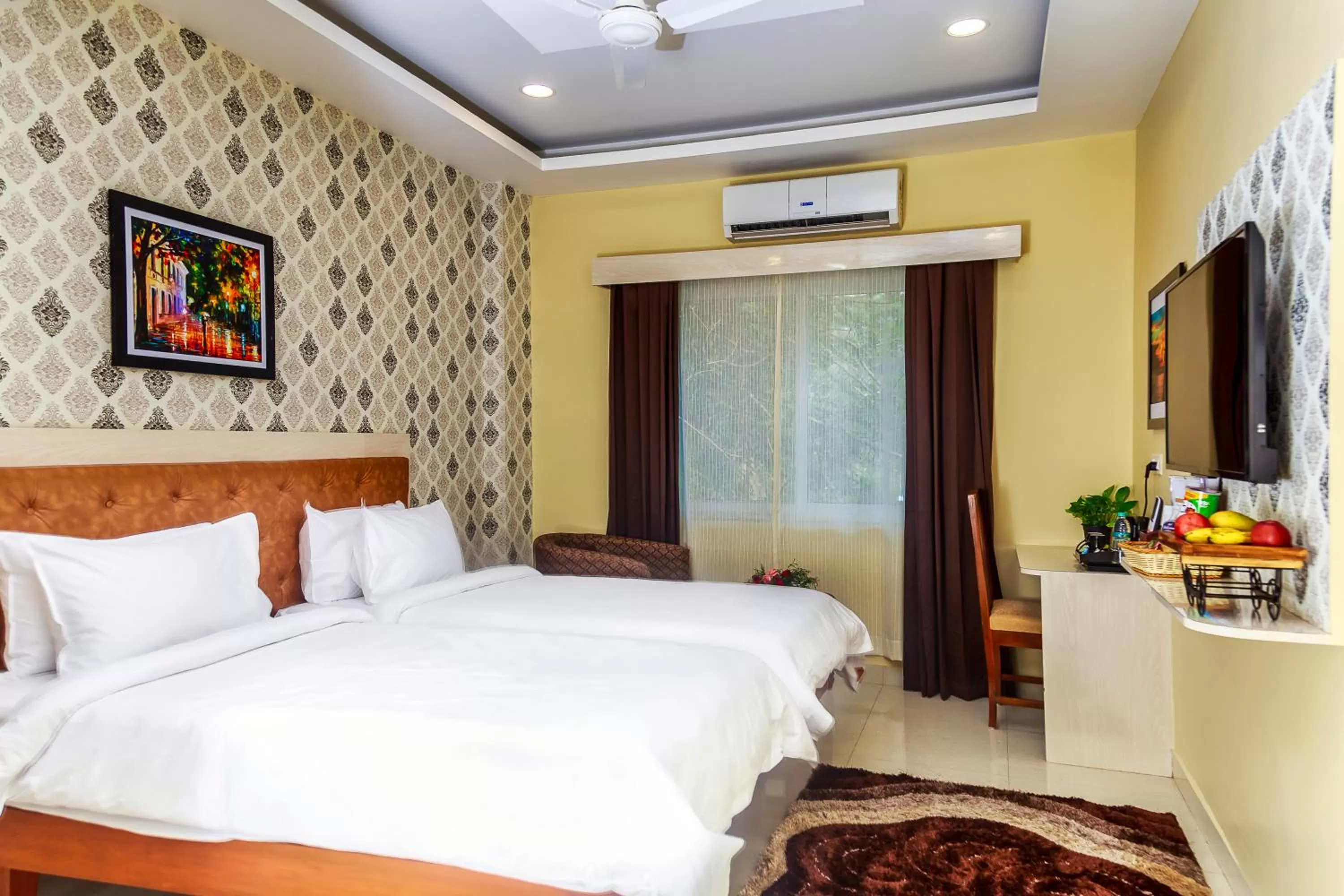 Bed in HOTEL ROYAL GRANDE