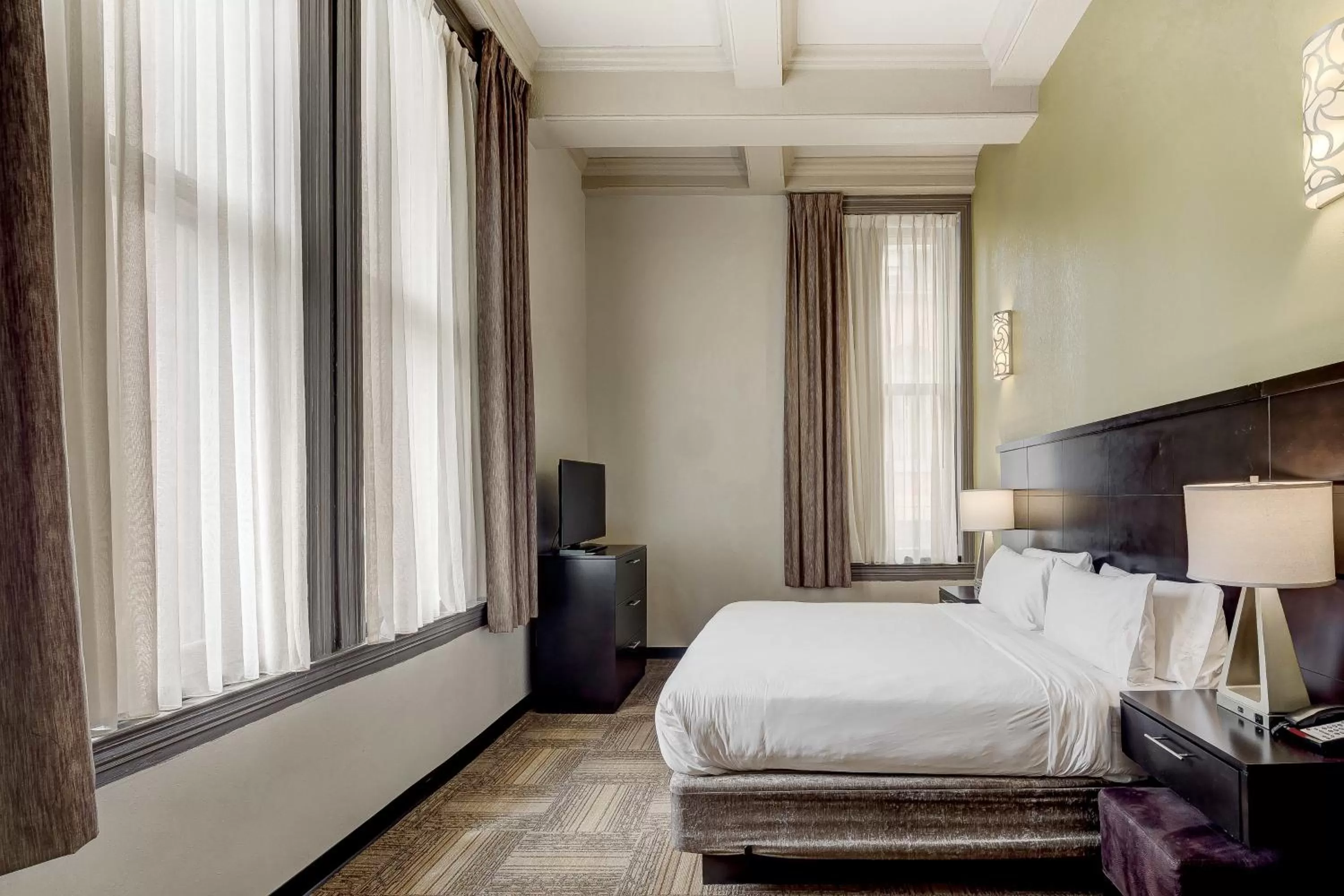 One-Bedroom King Suite with Sofa Bed and Harbor View in Staybridge Suites Baltimore - Inner Harbor by IHG