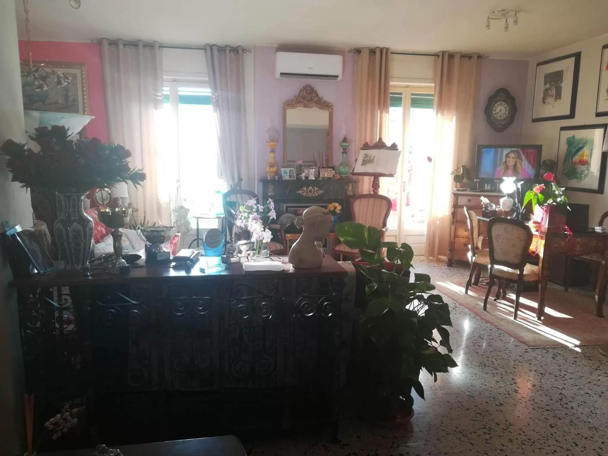 Living room in Domus Aurea