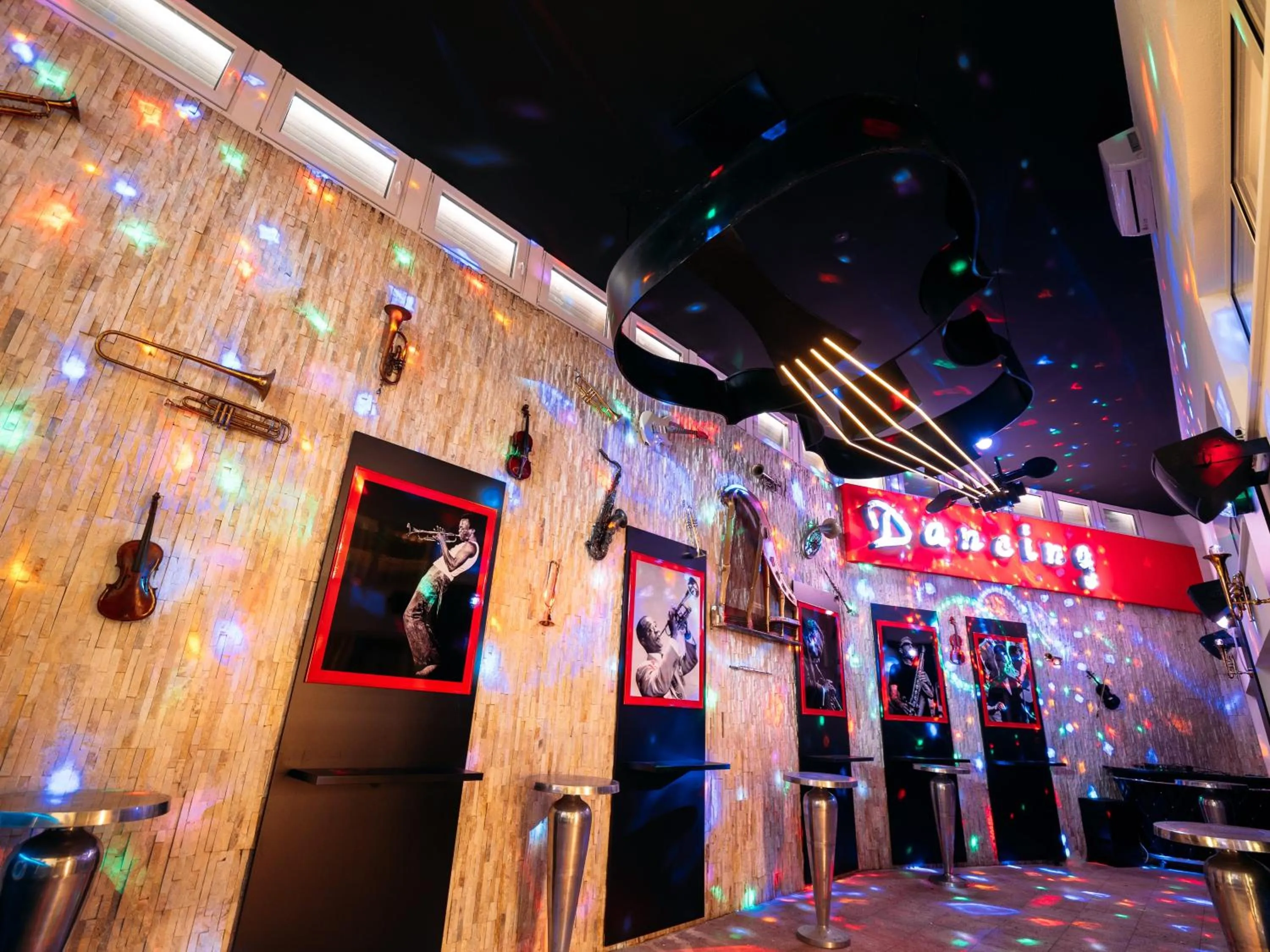 Nightclub / DJ in Boutique Hotel Portorose