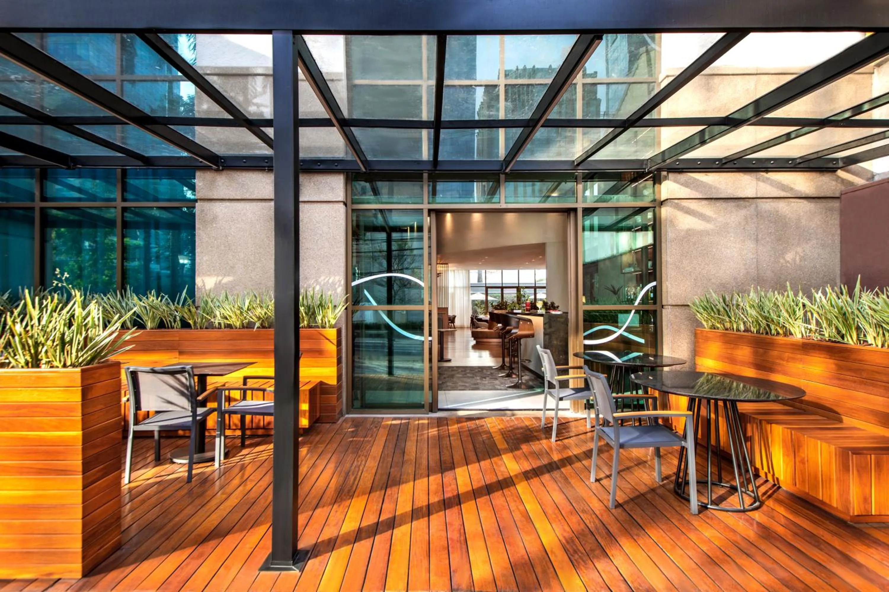 Lounge or bar in INNSiDE by Meliá São Paulo Iguatemi