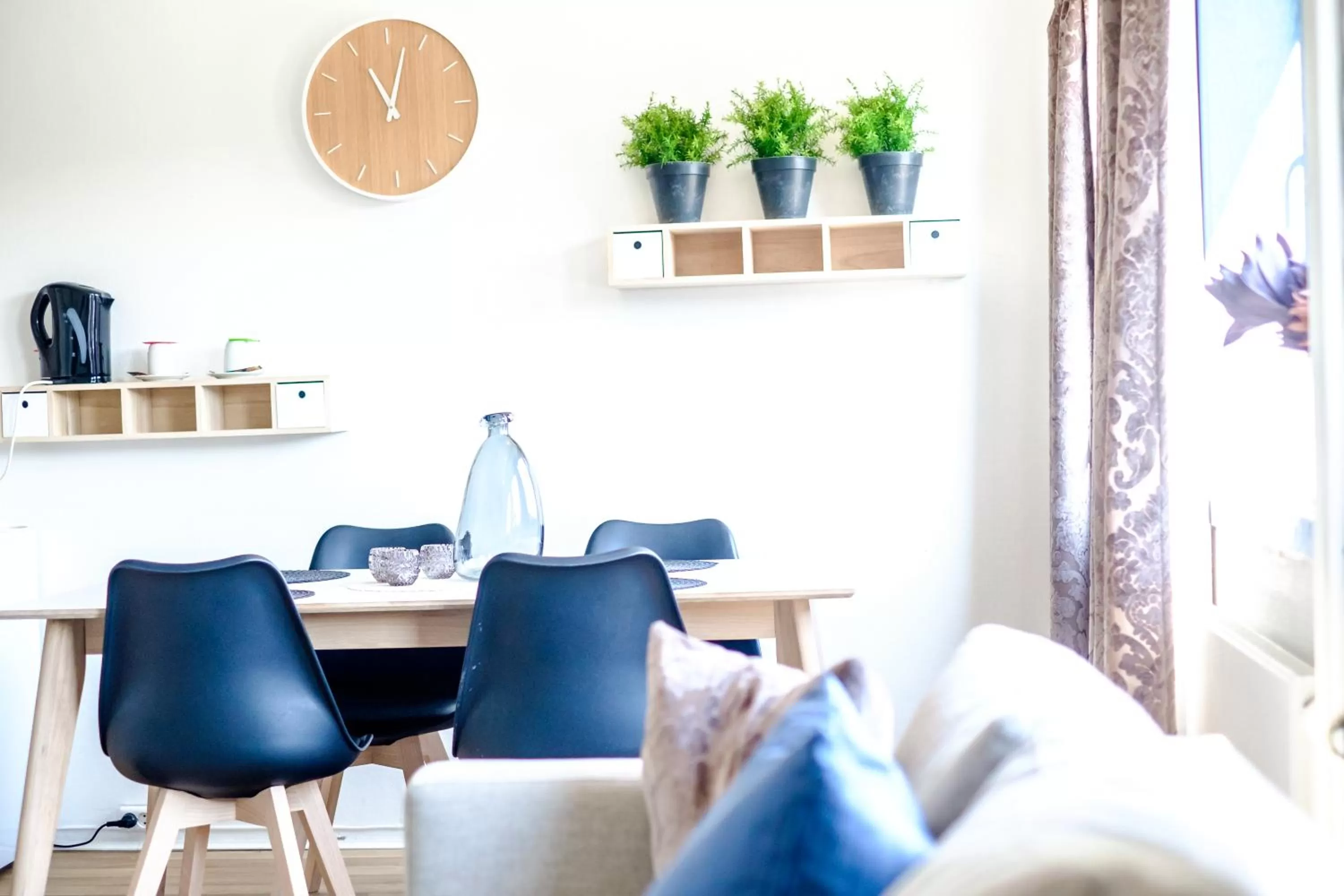 Living room in Tynset Hotel