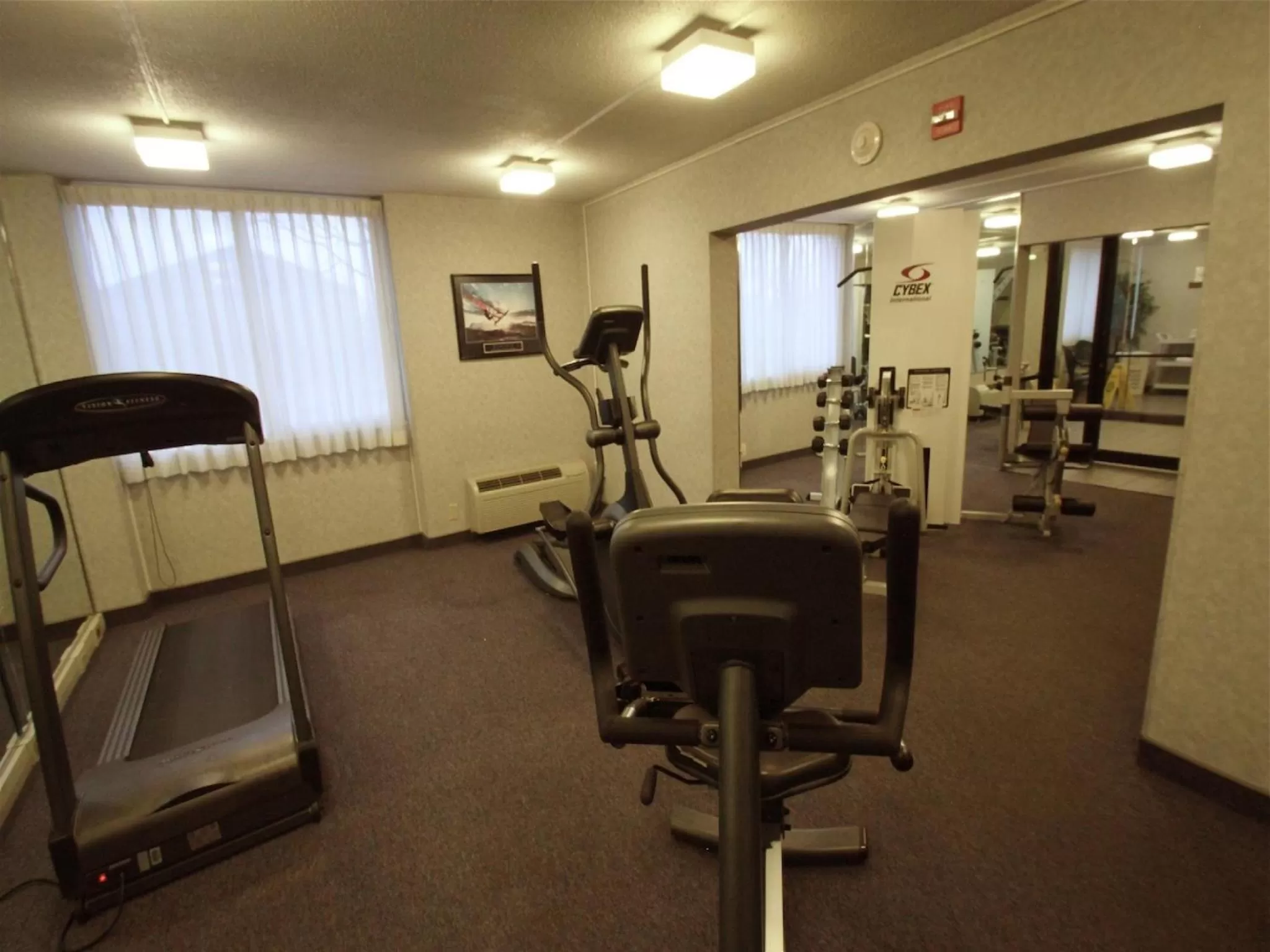 Fitness centre/facilities in Fireside Inn & Suites Portland