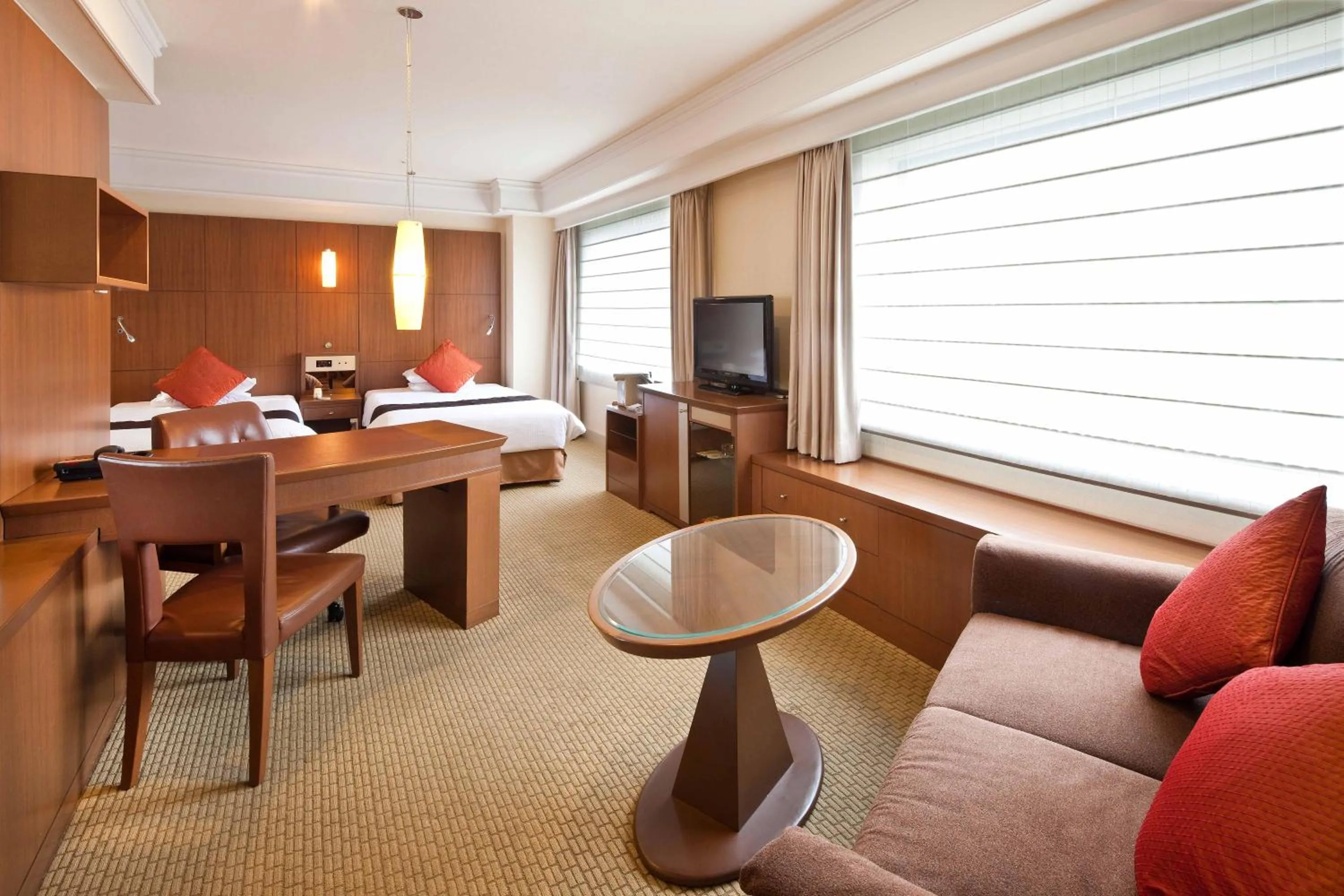 Photo of the whole room in Royal Park Hotel