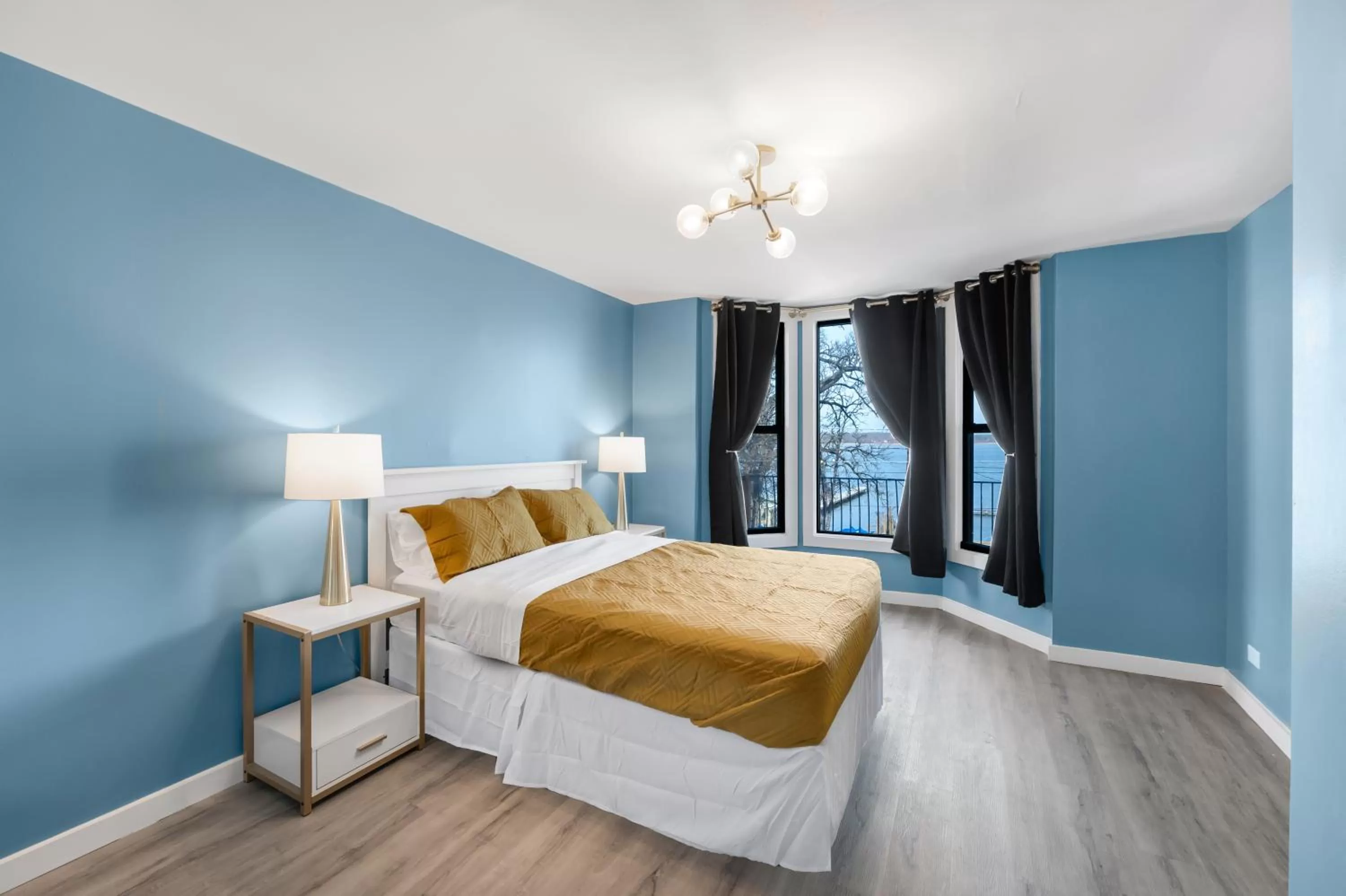 Bed in Randolph Hotel