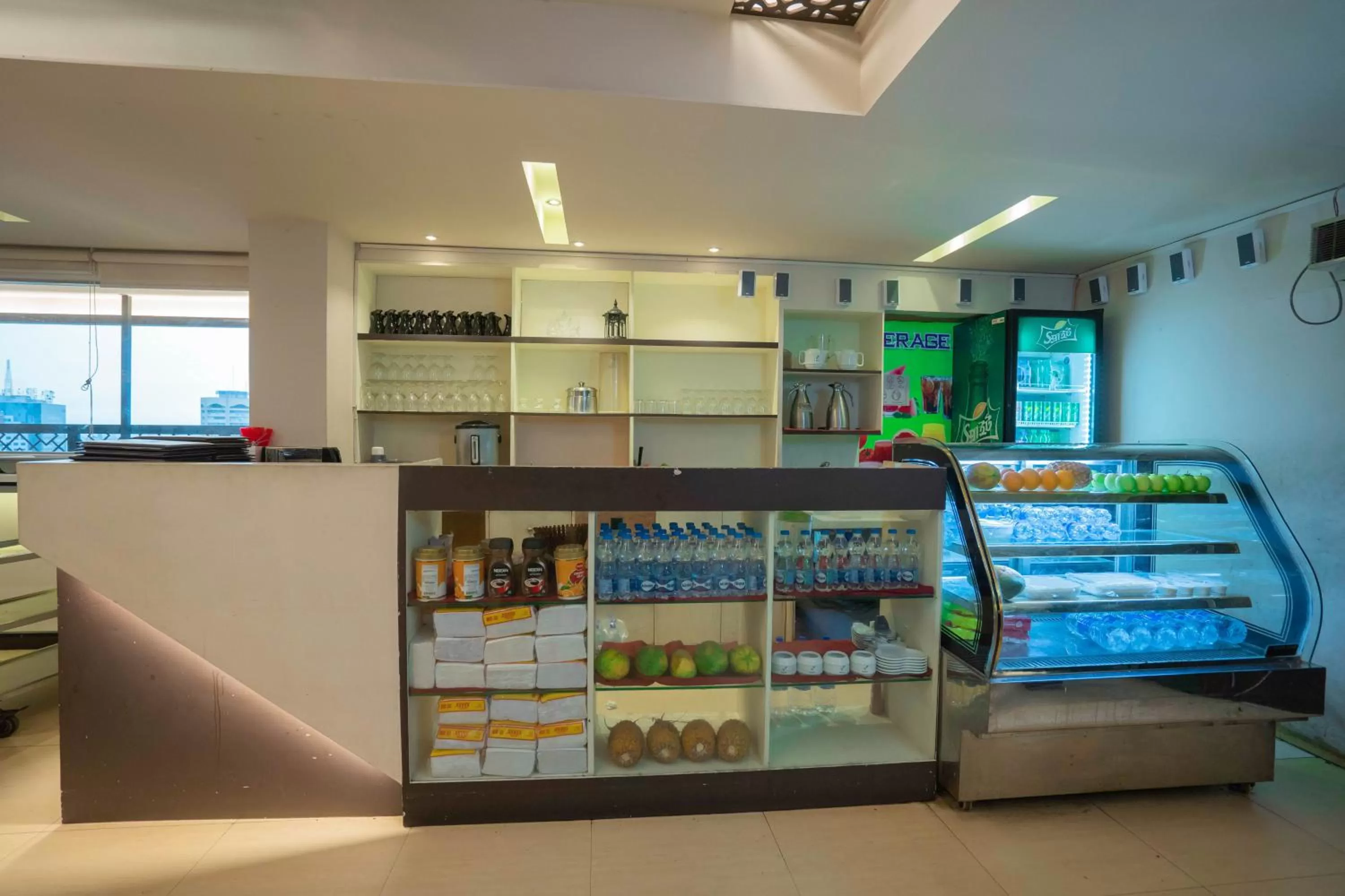 Food and drinks in Central Inn Dhaka City Centre