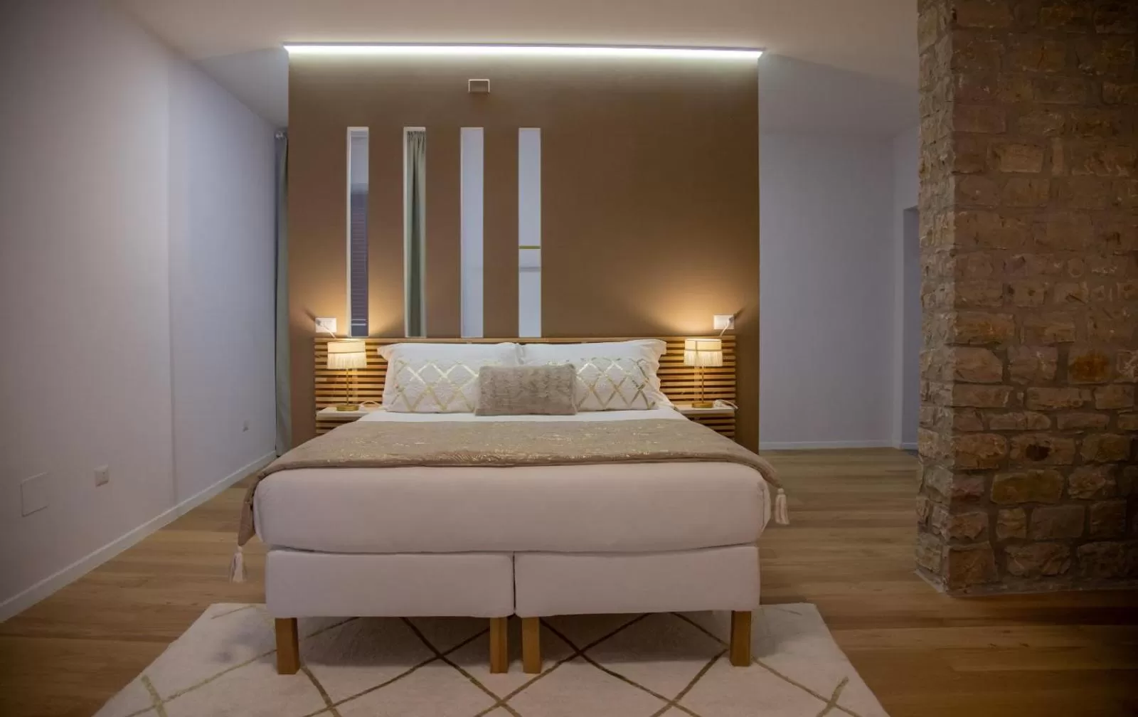 Bed in La Piazzetta Suite