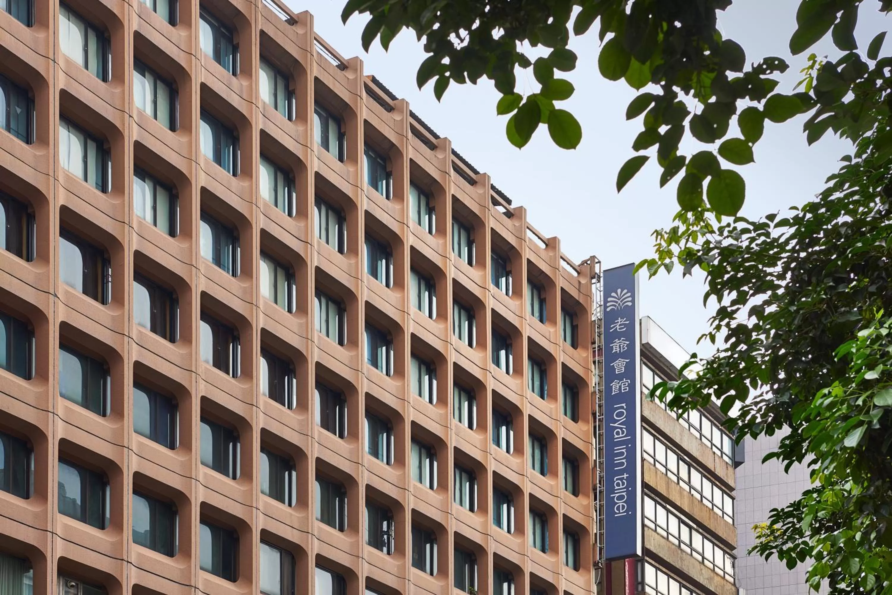 Property building in Royal Inn Taipei Nanxi - MRT Zhongshan Station