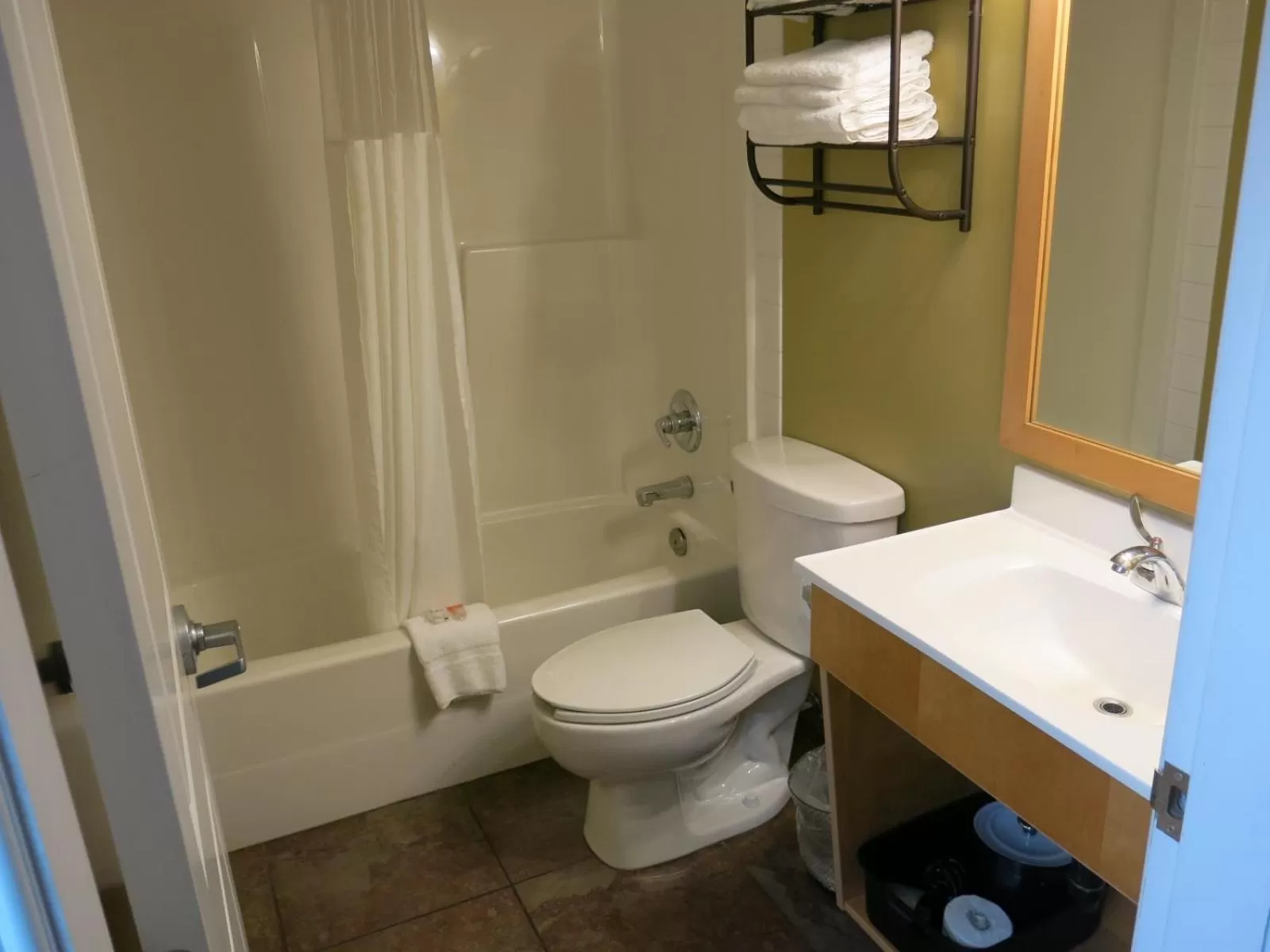 Double Room with Two Double Beds - Non-Smoking in Vedder River Inn