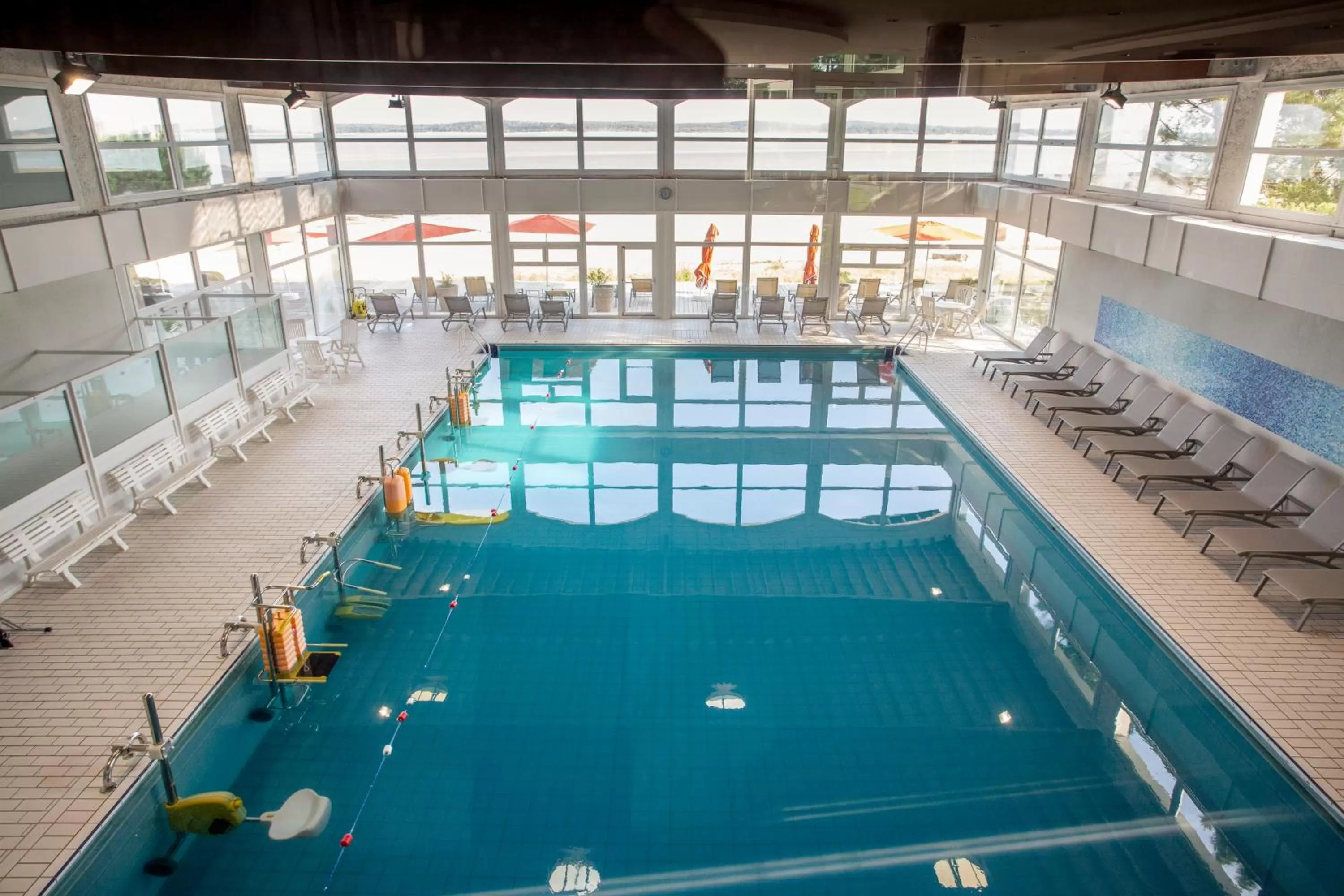 Swimming Pool in Novotel Thalassa Ile d'Oléron