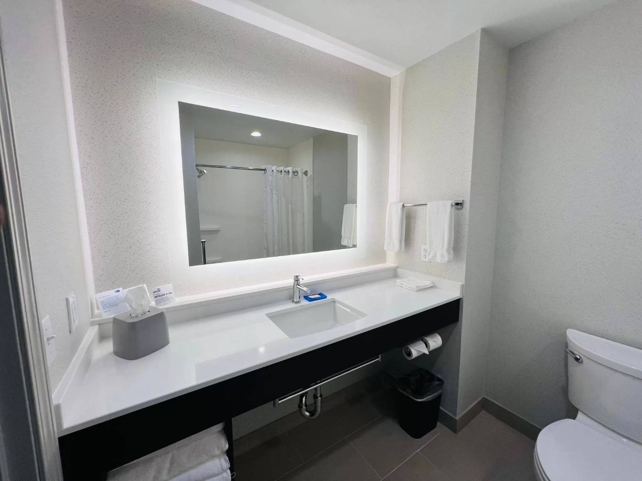 Bathroom in Holiday Inn Express & Suites Salinas by IHG