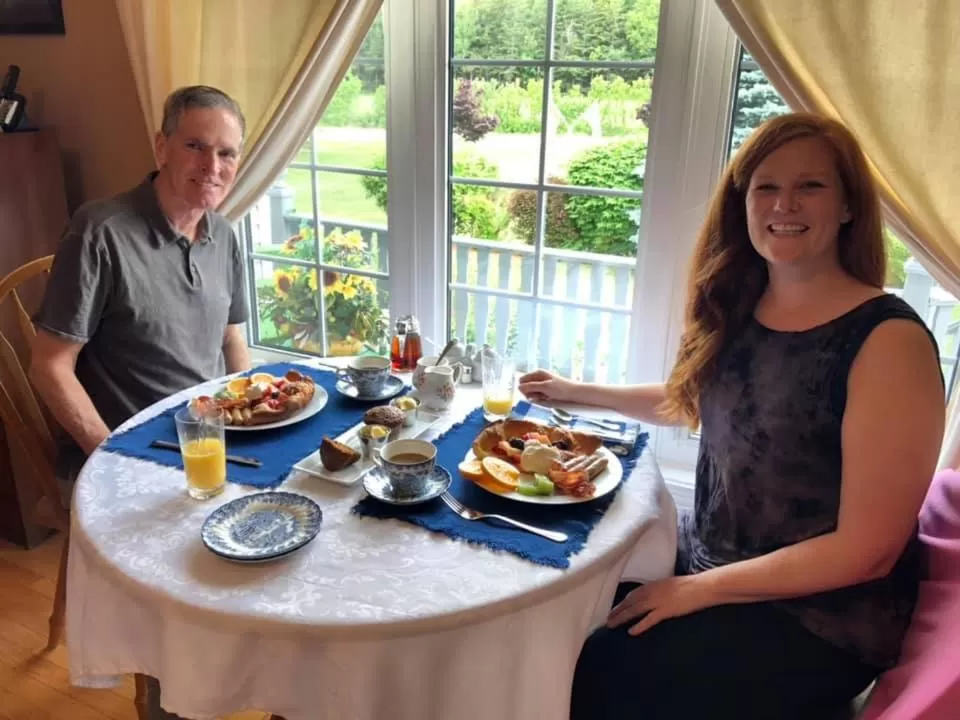 Breakfast in Baker Shore Bed and Breakfast