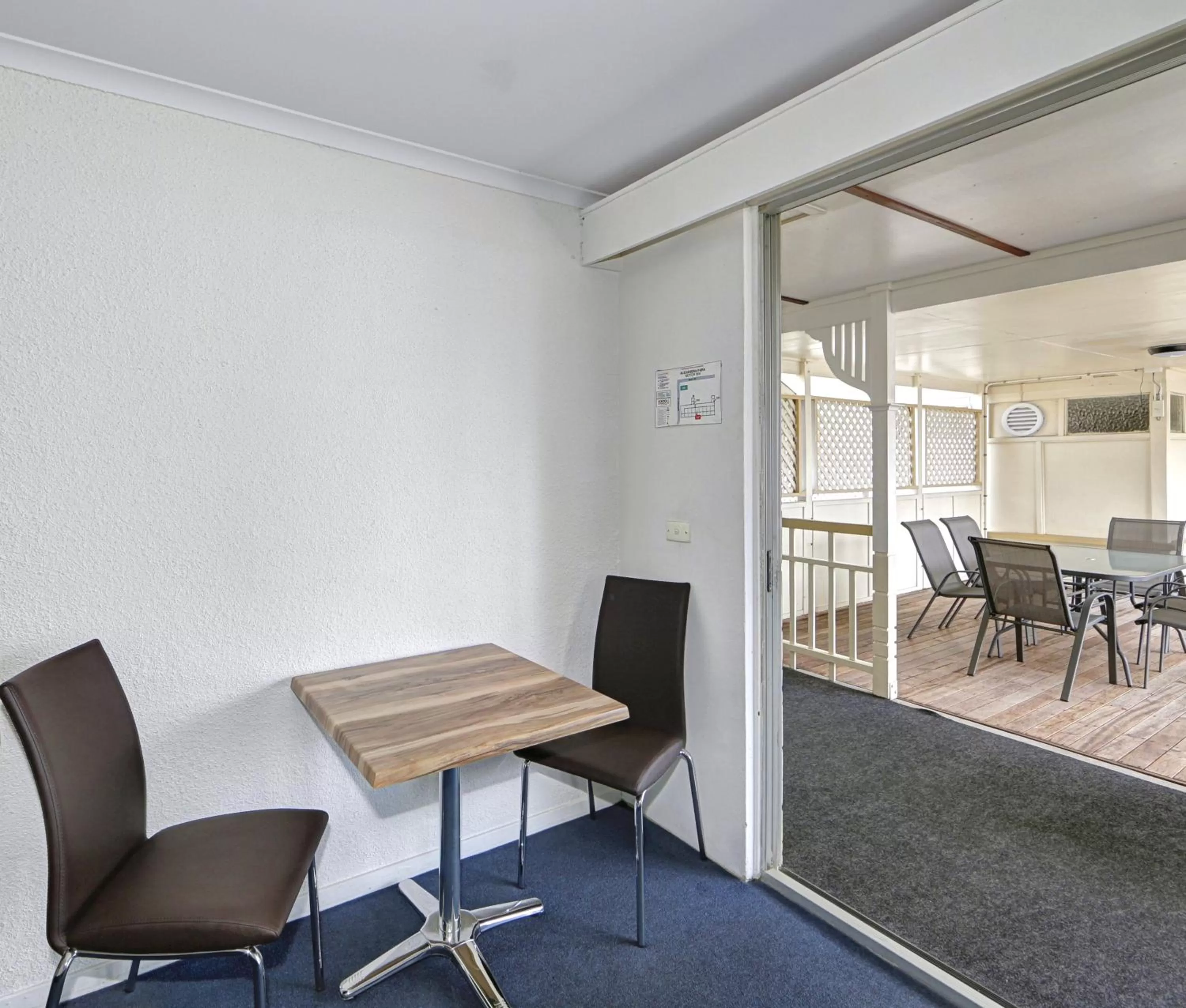 Balcony/Terrace in Alexandra Park Motor Inn