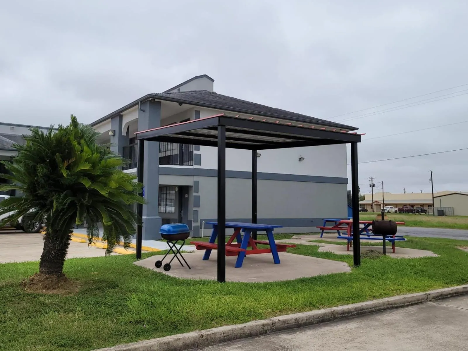 Texas Inn and Suites Raymondville