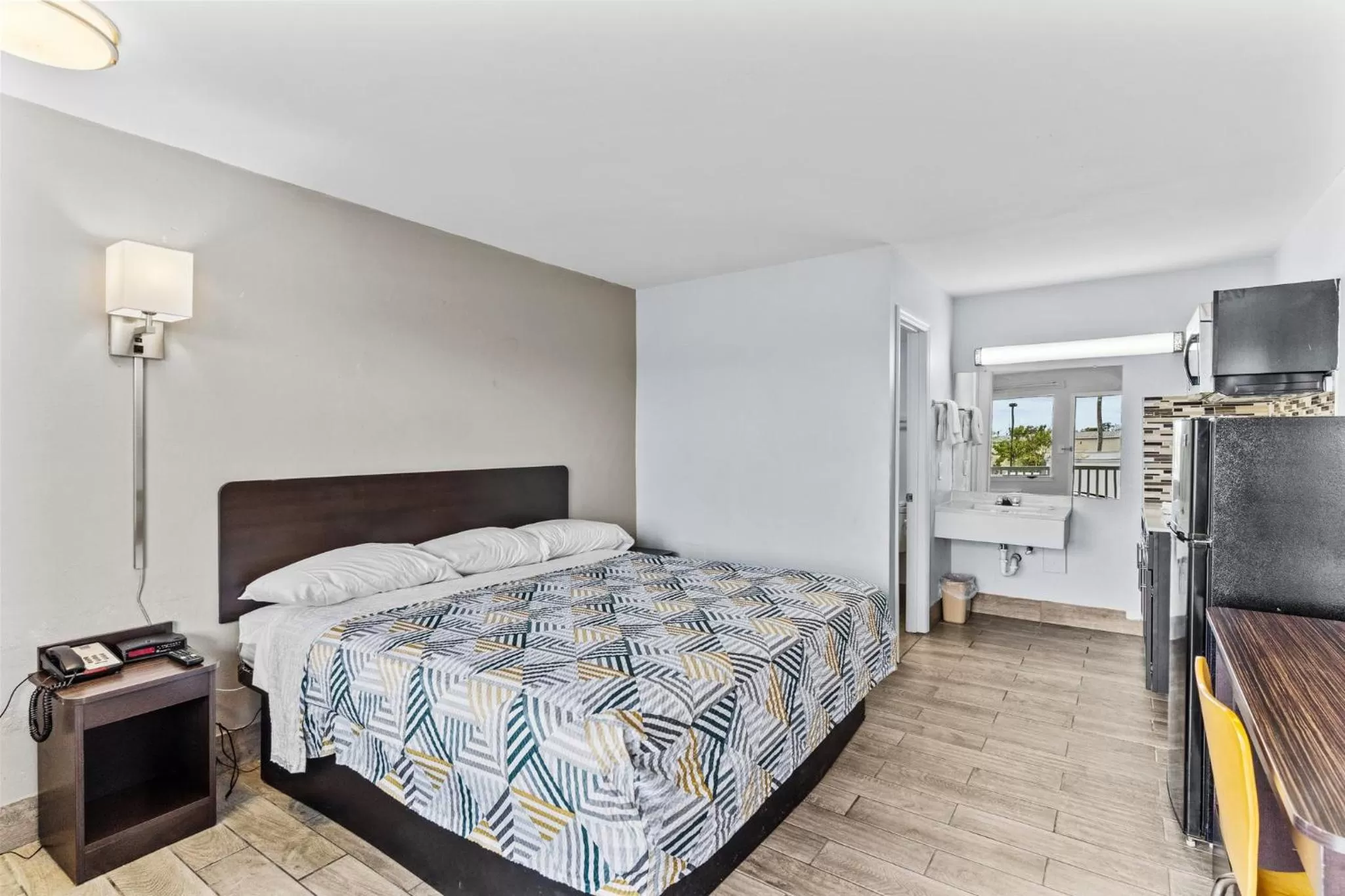 Bed in Studio 6 Wilmington, NC