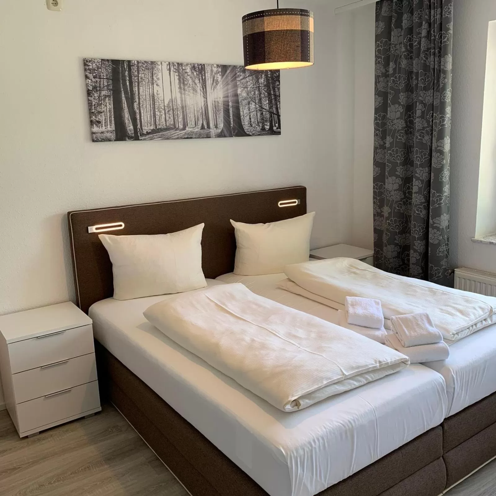 Bed in Hotel Bispinger Hof