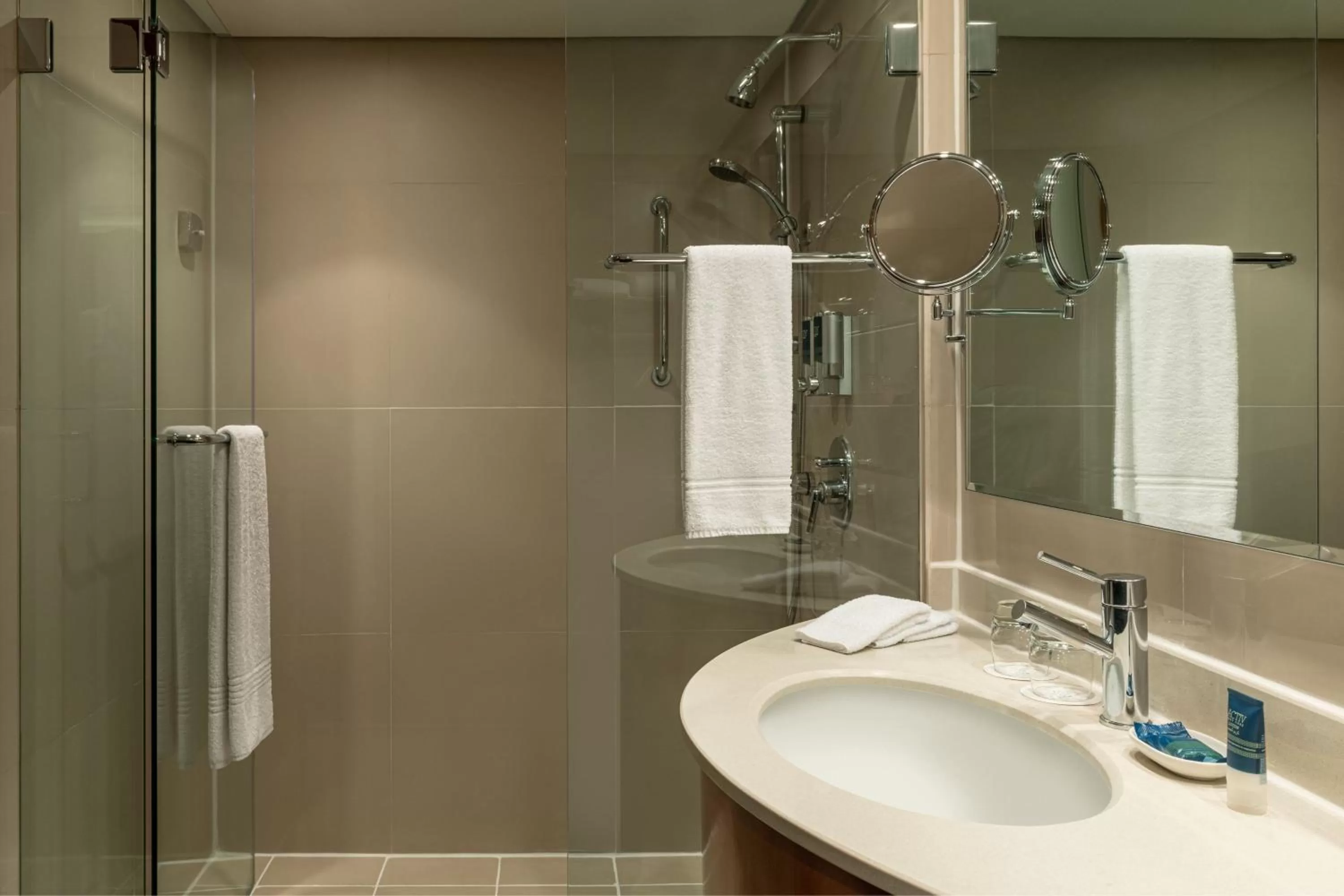 Junior Queen Suite in Four Points By Sheraton Kuwait