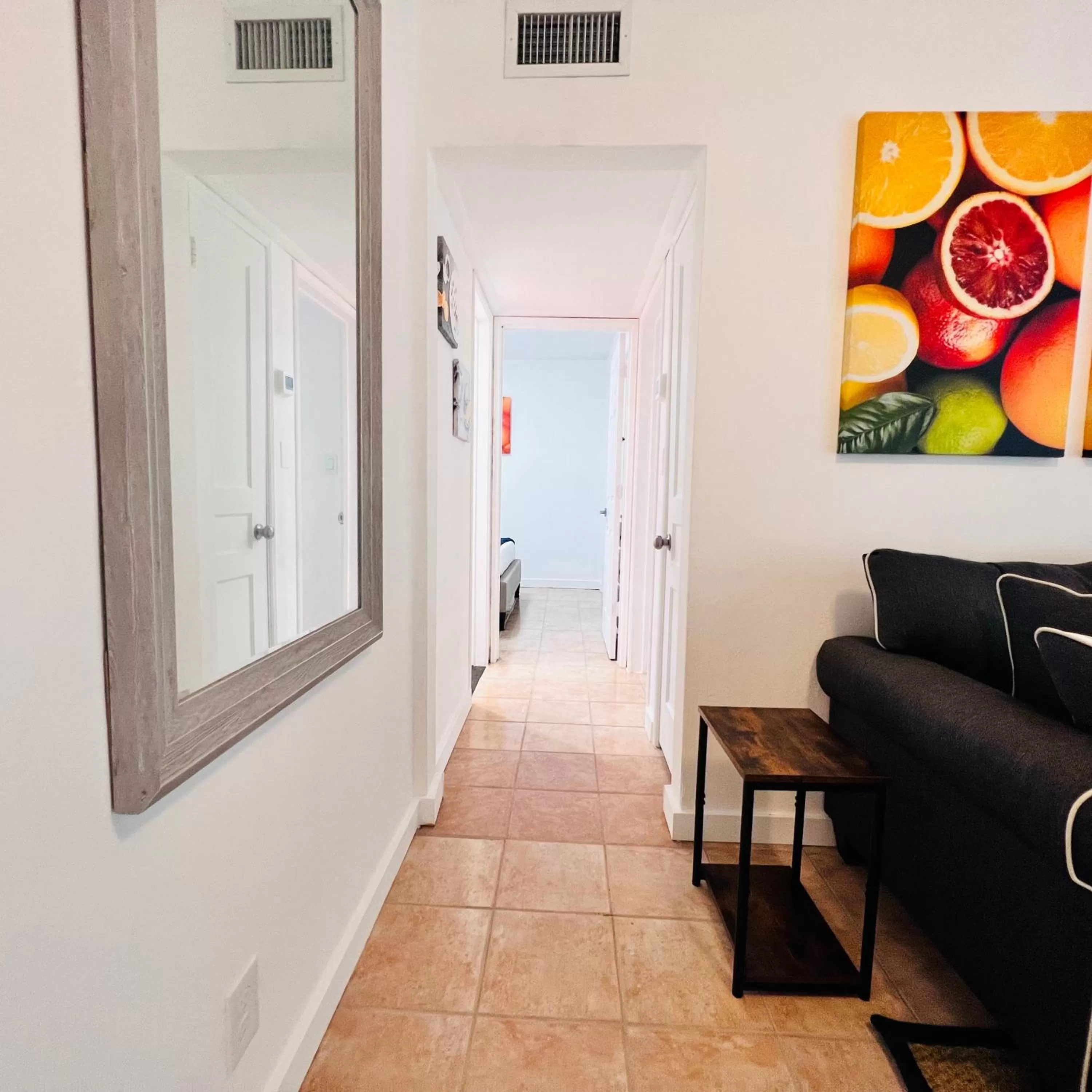 Seating area in CocoBay 2BR Condos Near Beach, Galleria Mall, Wilton Manors, Cruise Port