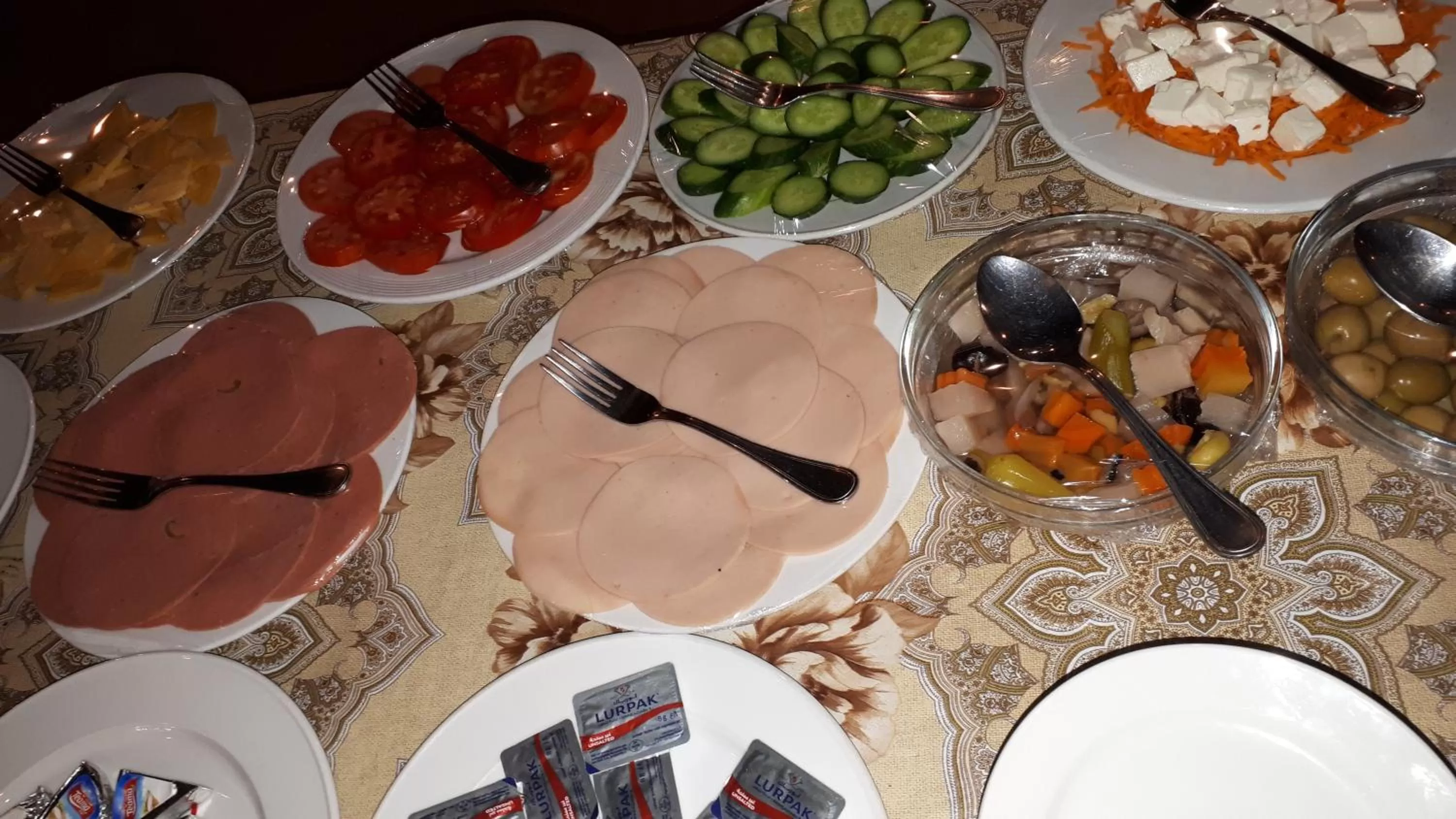 Food and drinks in Al Baeirat Hotel