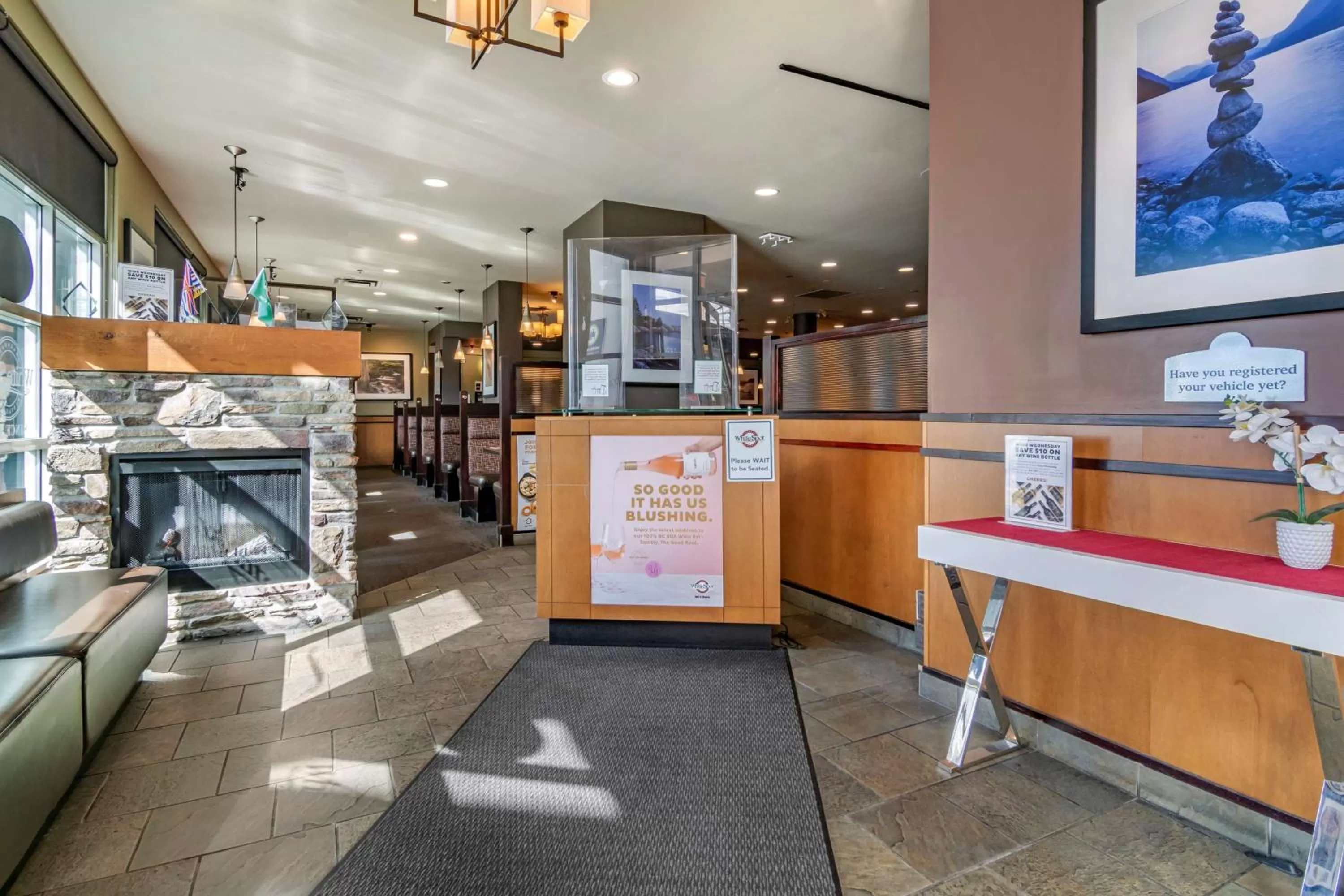 Restaurant/places to eat in Best Western Plus Vancouver Airport Hotel