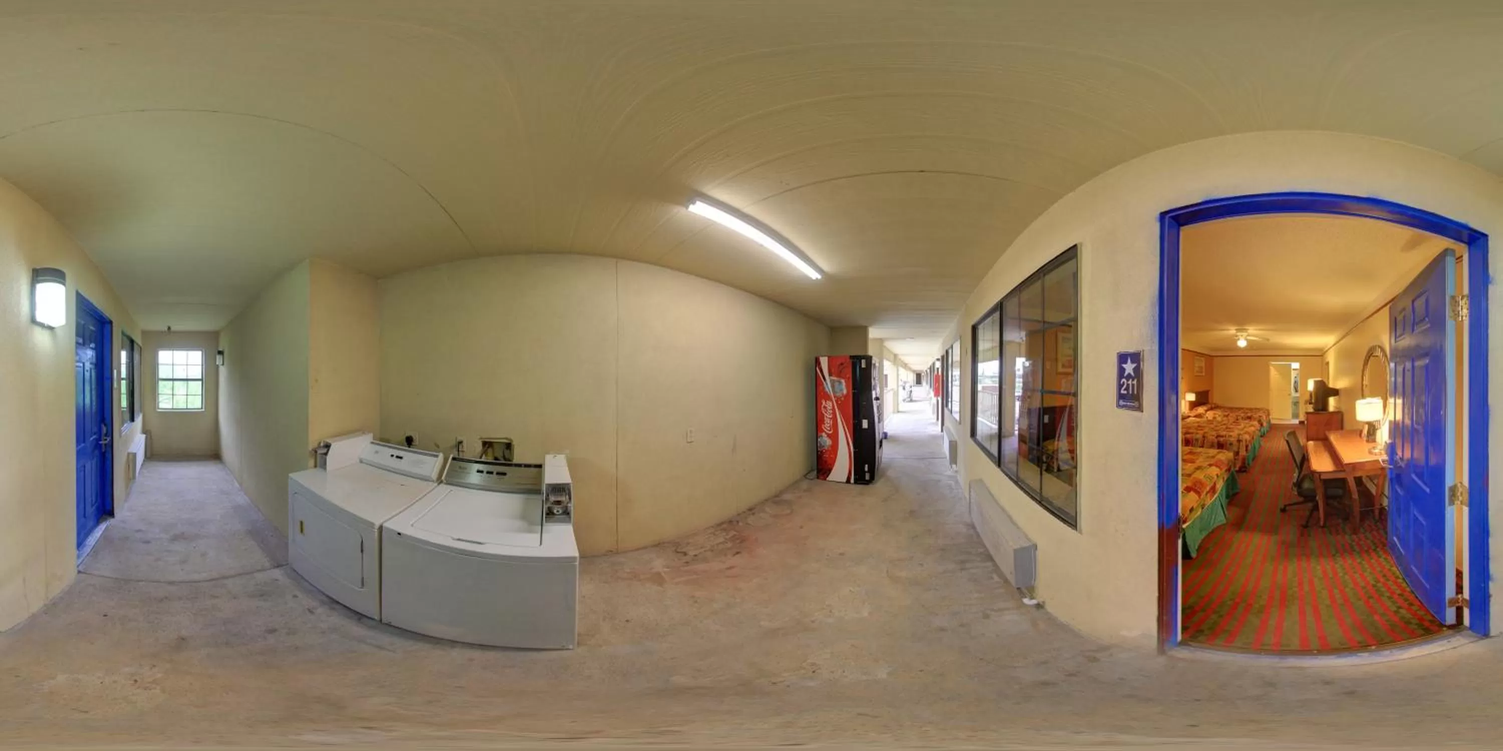 Deluxe Inn and Suites