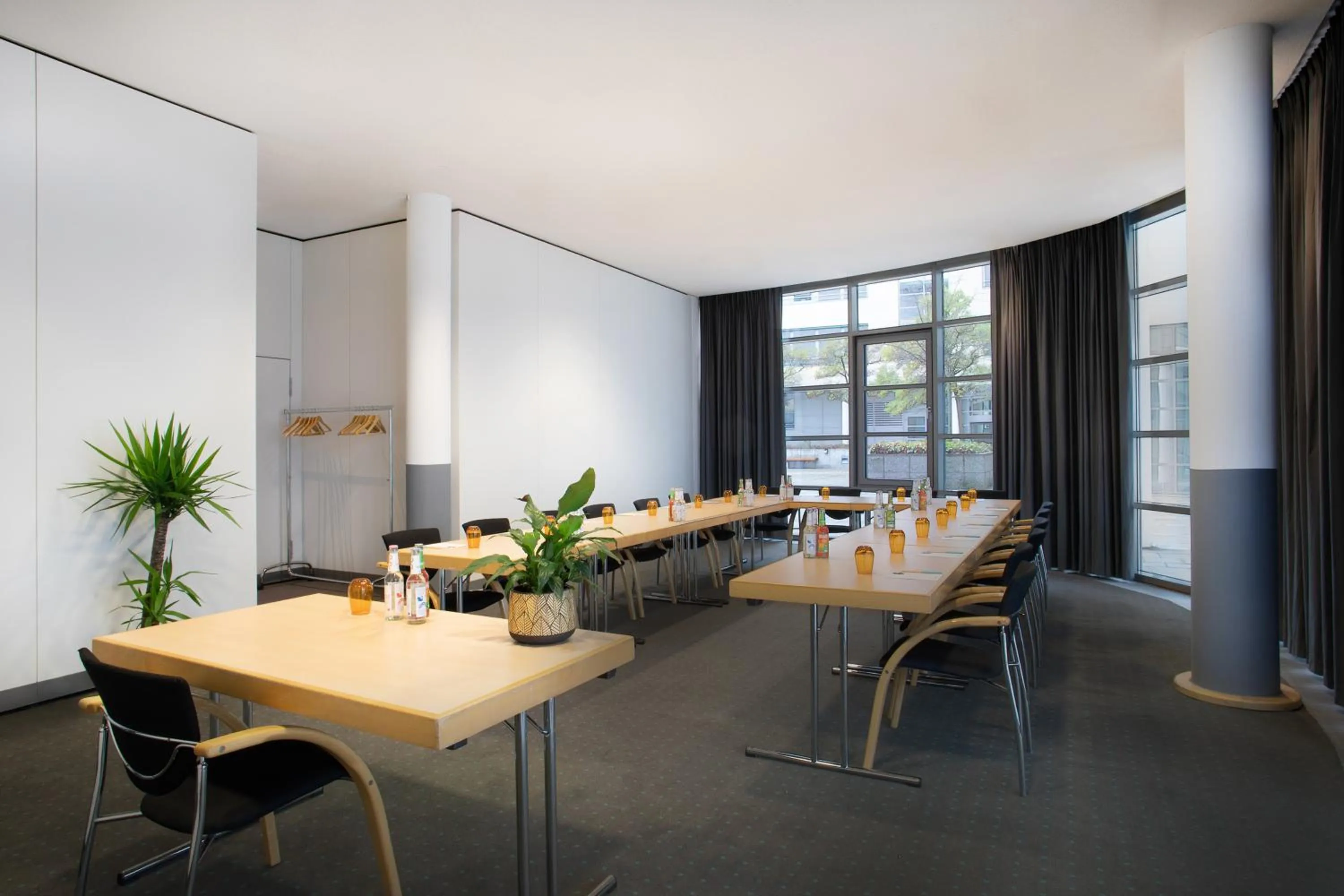 Business facilities in FOUR Munich Neue Messe