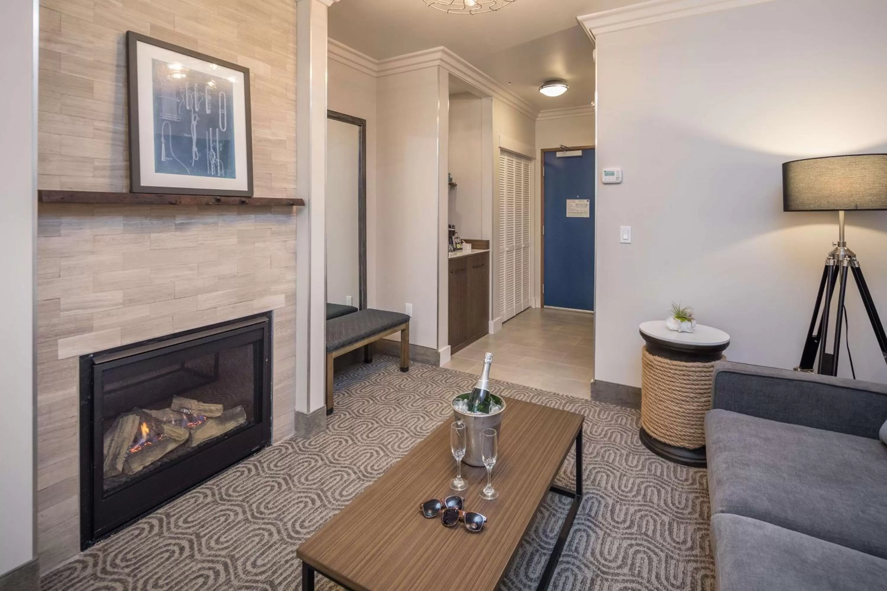 Living room in Aristocrat Hotel, BW Signature Collection