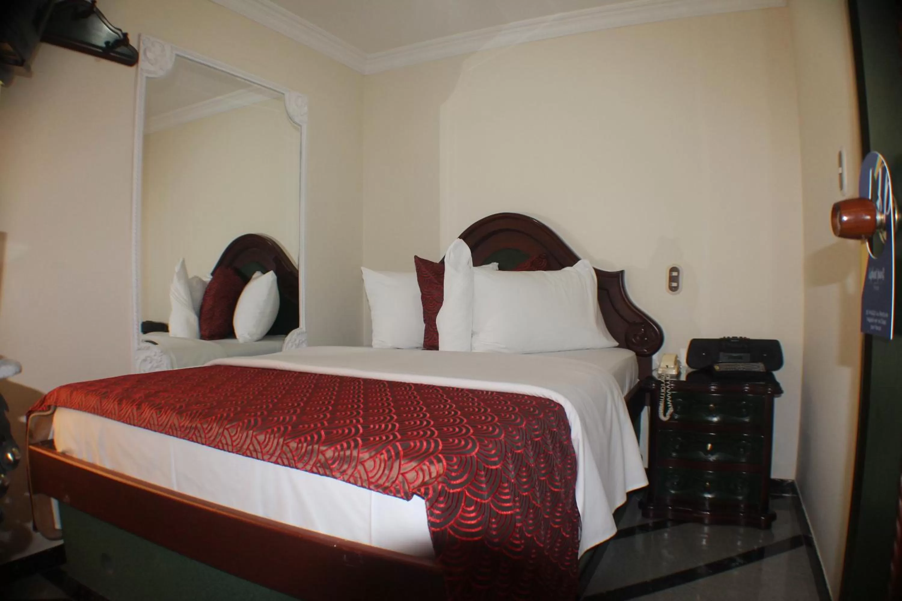 Photo of the whole room, Bed in Lafont Park Hotel