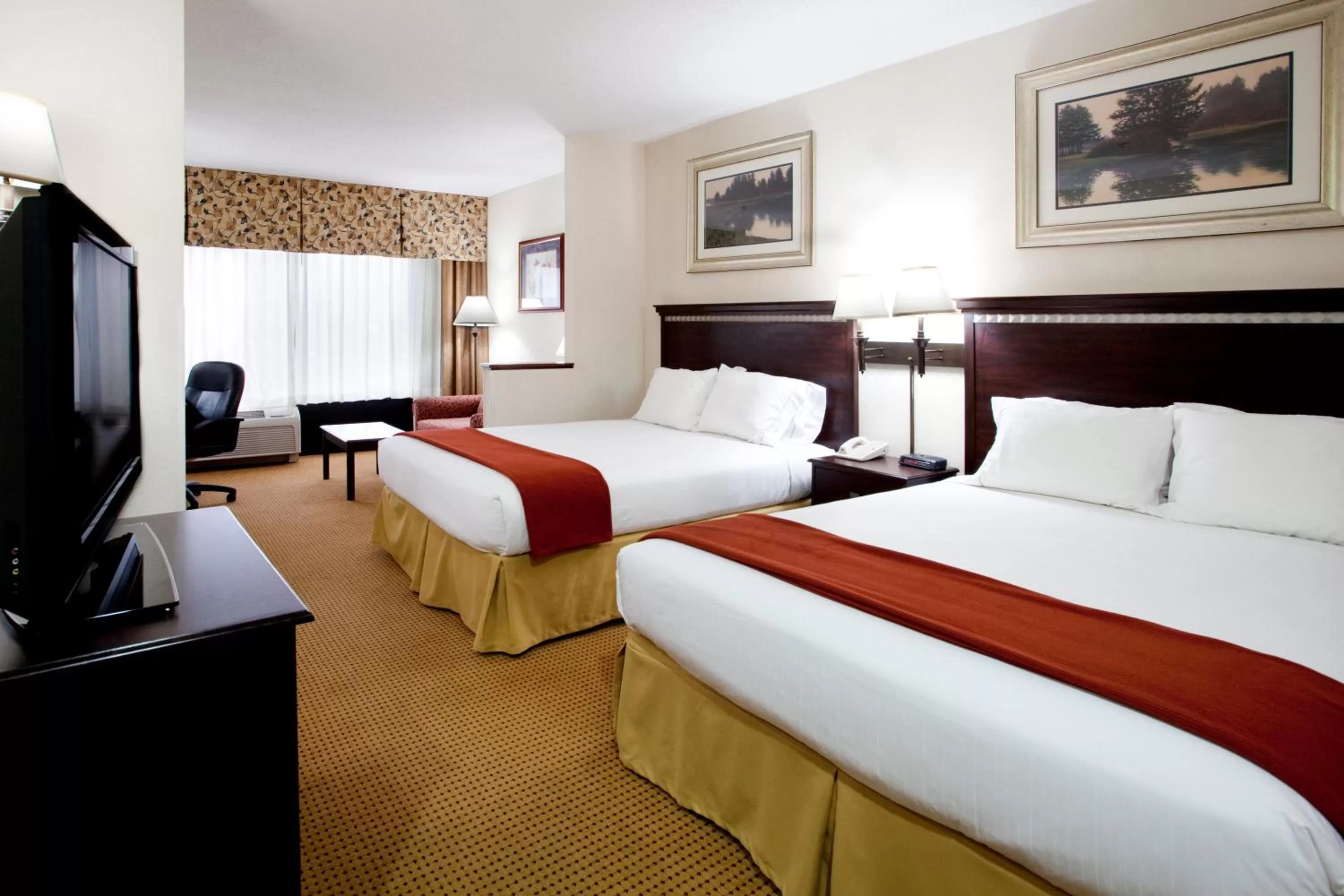 Photo of the whole room in Lexington Inn and Suites