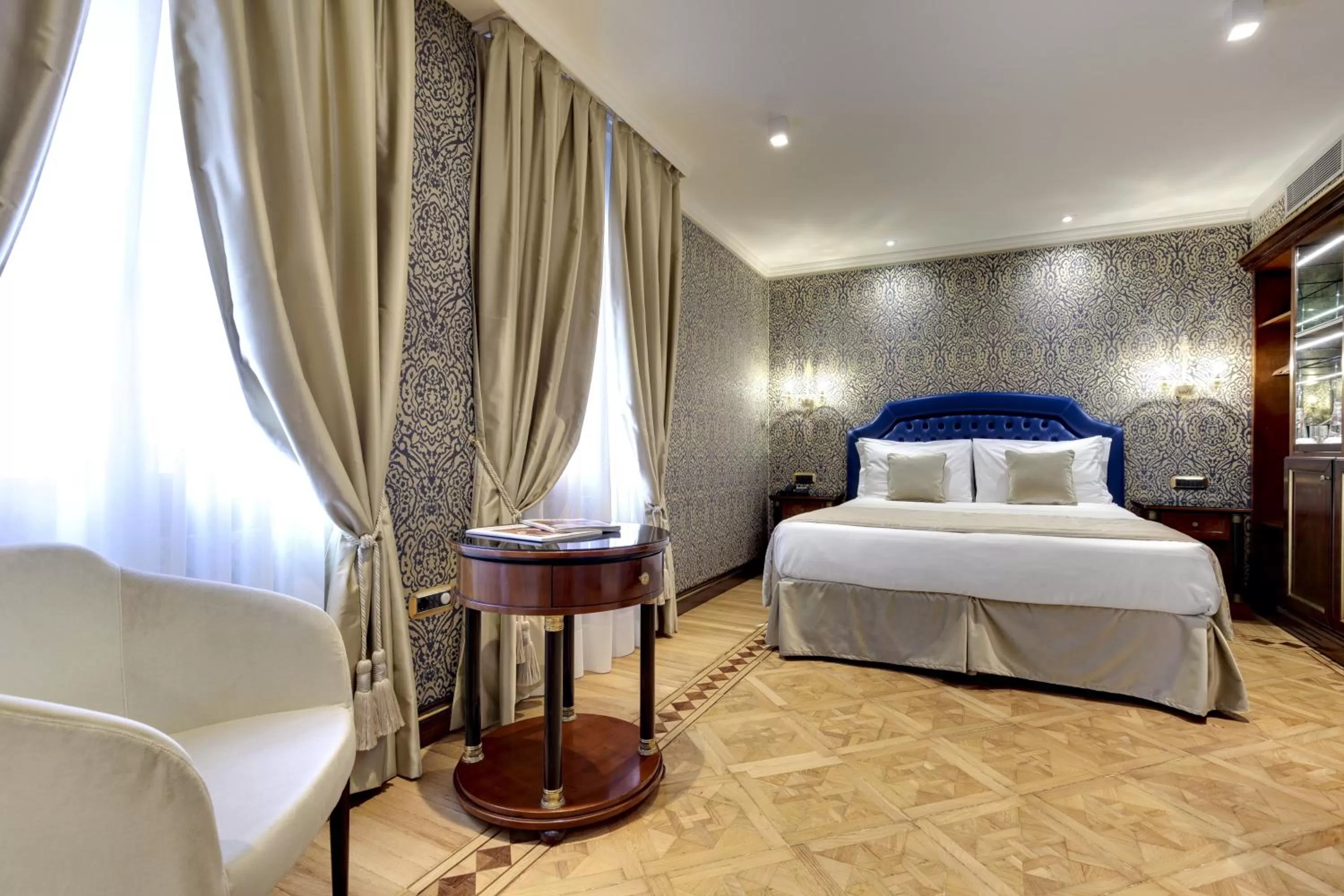 Photo of the whole room, Bed in Hotel Donà Palace