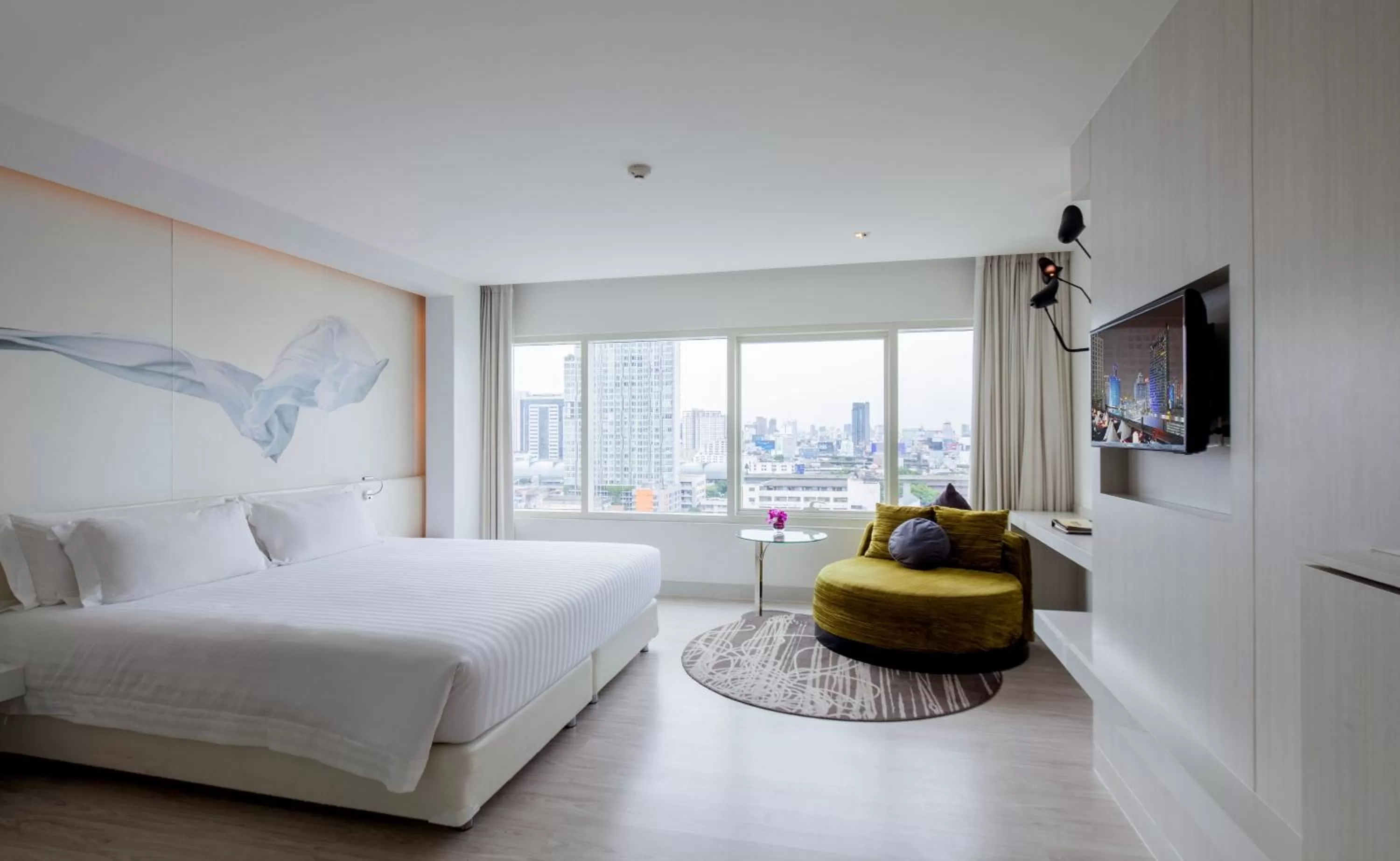 Bedroom, Bed in Centara Watergate Pavilion Hotel Bangkok