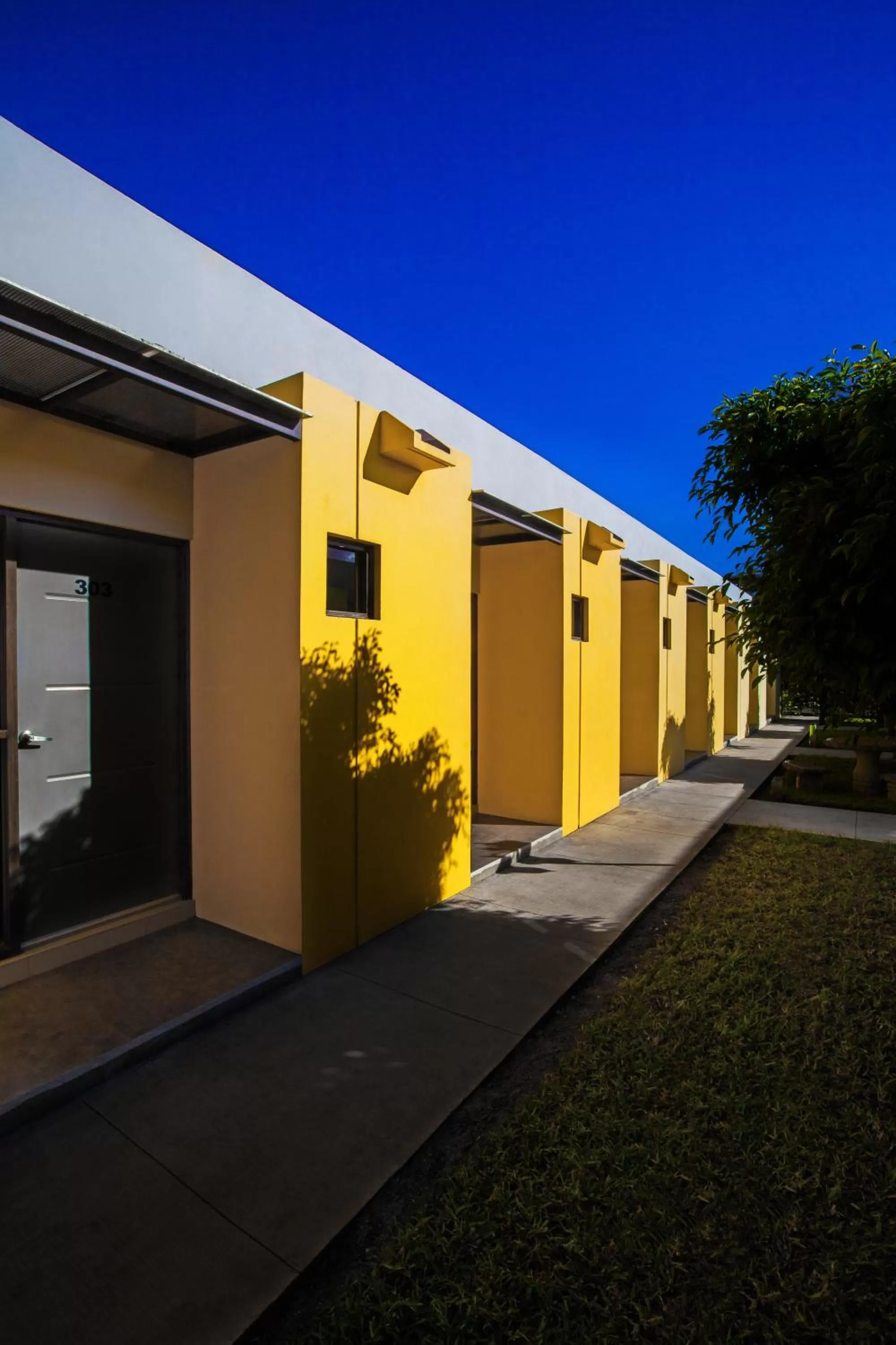 Property Building in Airport X Managua