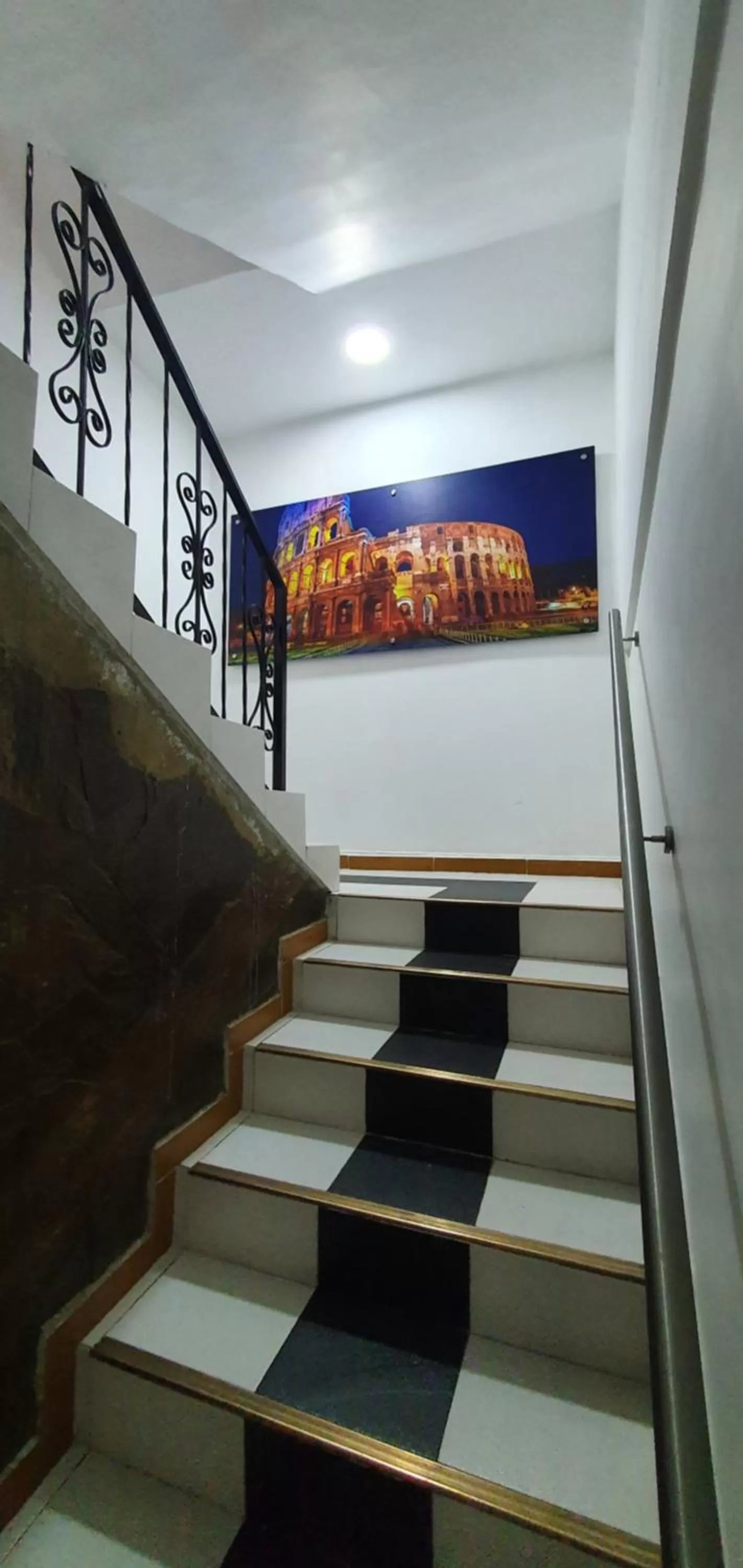 Property building in Hotel Picasso 70