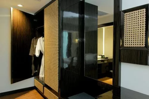 wardrobe in The New Atrium Hotel Yogyakarta